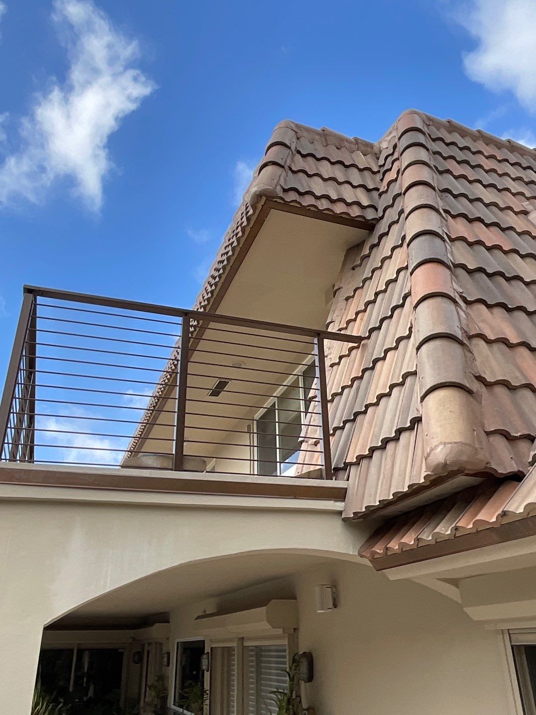 Amazing TPO flat deck re-roof with Eagle mansard in Hollywood Florida.  by First Due Roofing