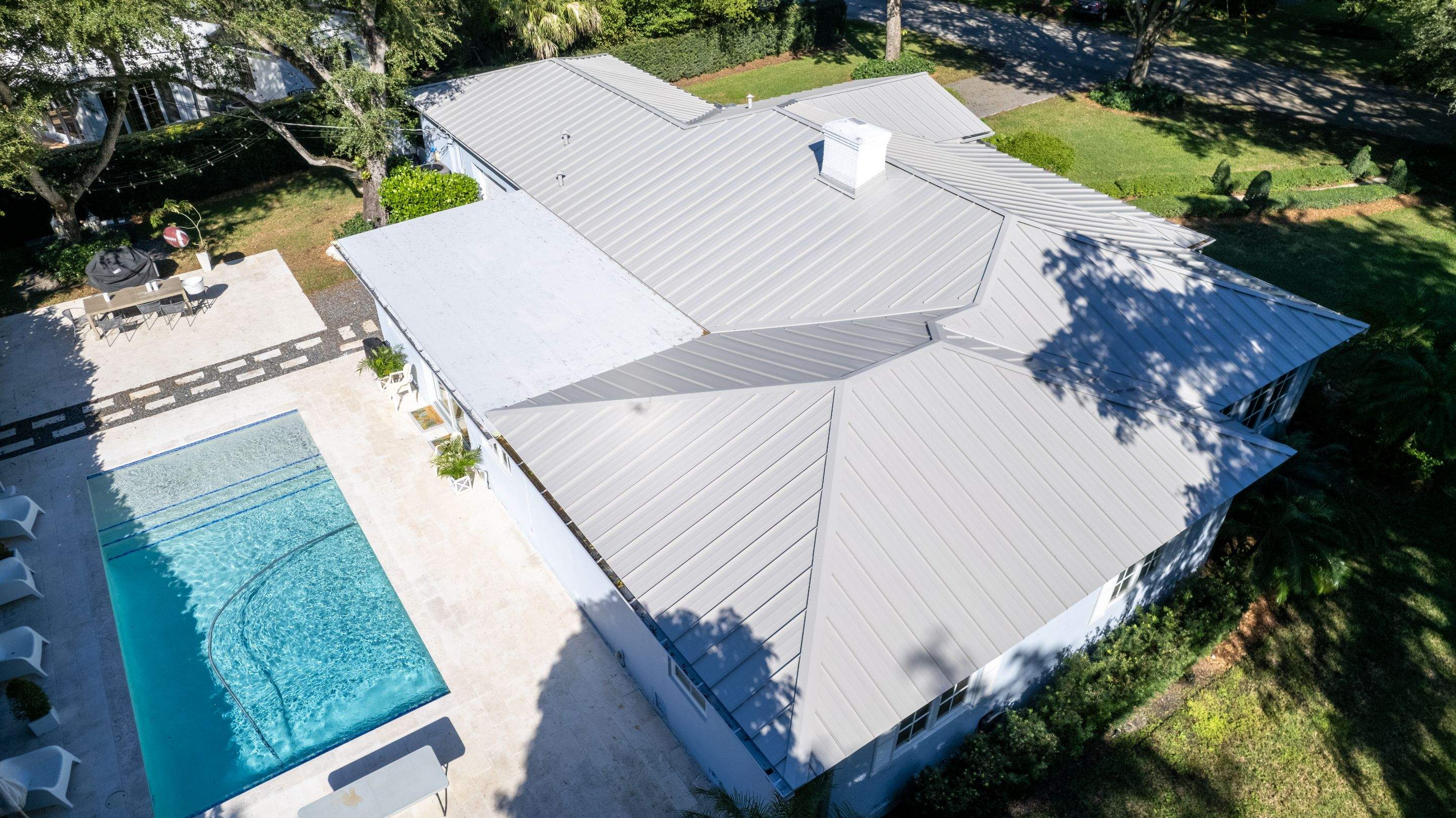 Metal Roof - Galvalume - Ash Gray by Istueta Roofing