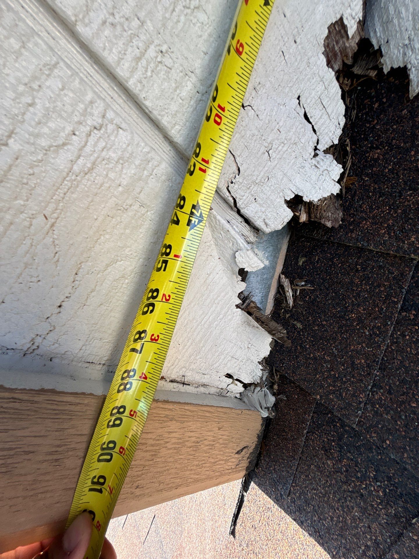 Siding Repair 78250 | Roof Repair | San Antonio Roofer by Rox Roofing