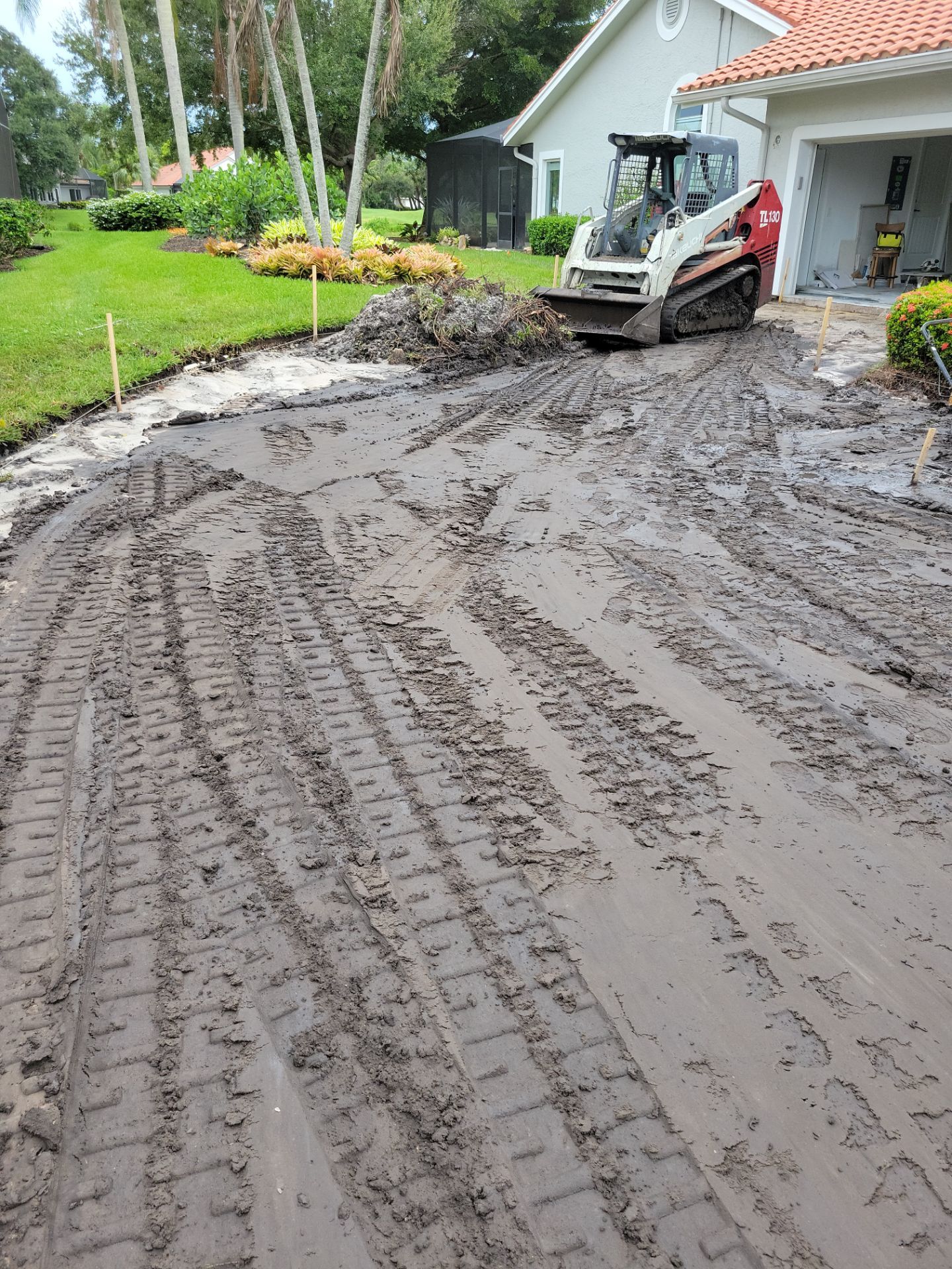 🌴 “Harbour Ridge Haven – A Tropical Revival by Alpha Zeta Landscapes” by Alpha Zeta Enterprises Inc