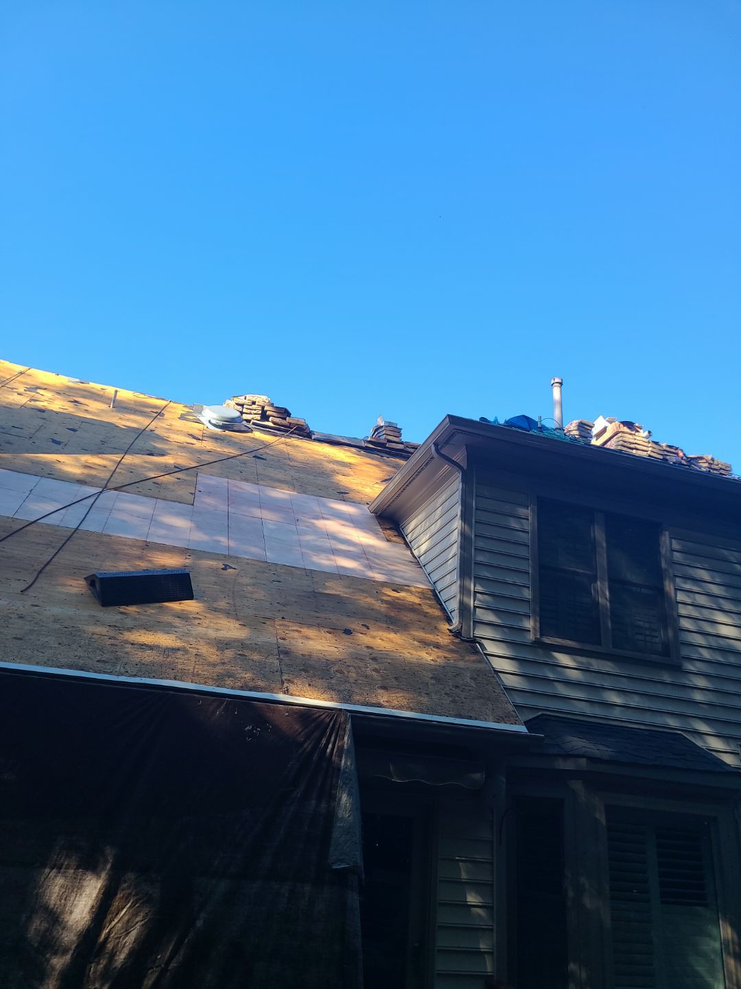 Burke: Residential Roof Replacement with CertainTeed Landmark Pro Designer Shingles in Max Def Charcoal Black by RM Banning, Inc.