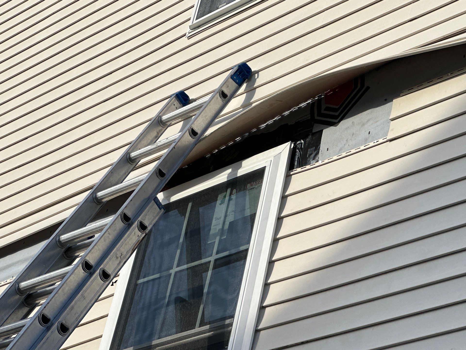 Dining Room Window Replacement – Lawrence, MA by Mighty Dog Roofing of Greater Middlesex County