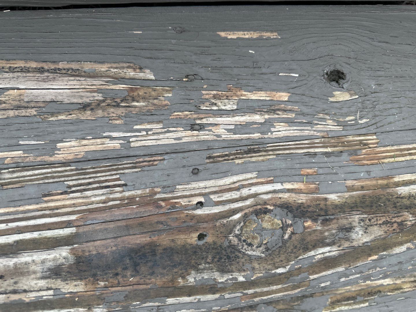 Weathered Deck using AcryFin by DuraSeal