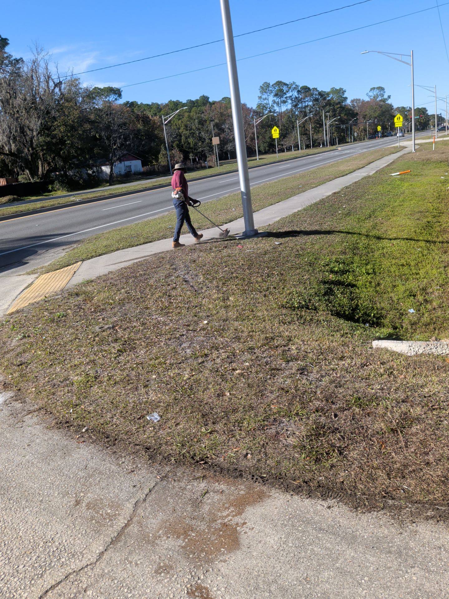 Commercial Grounds Maintenance — National Retail & Automotive Locations by Harmoni Home Services