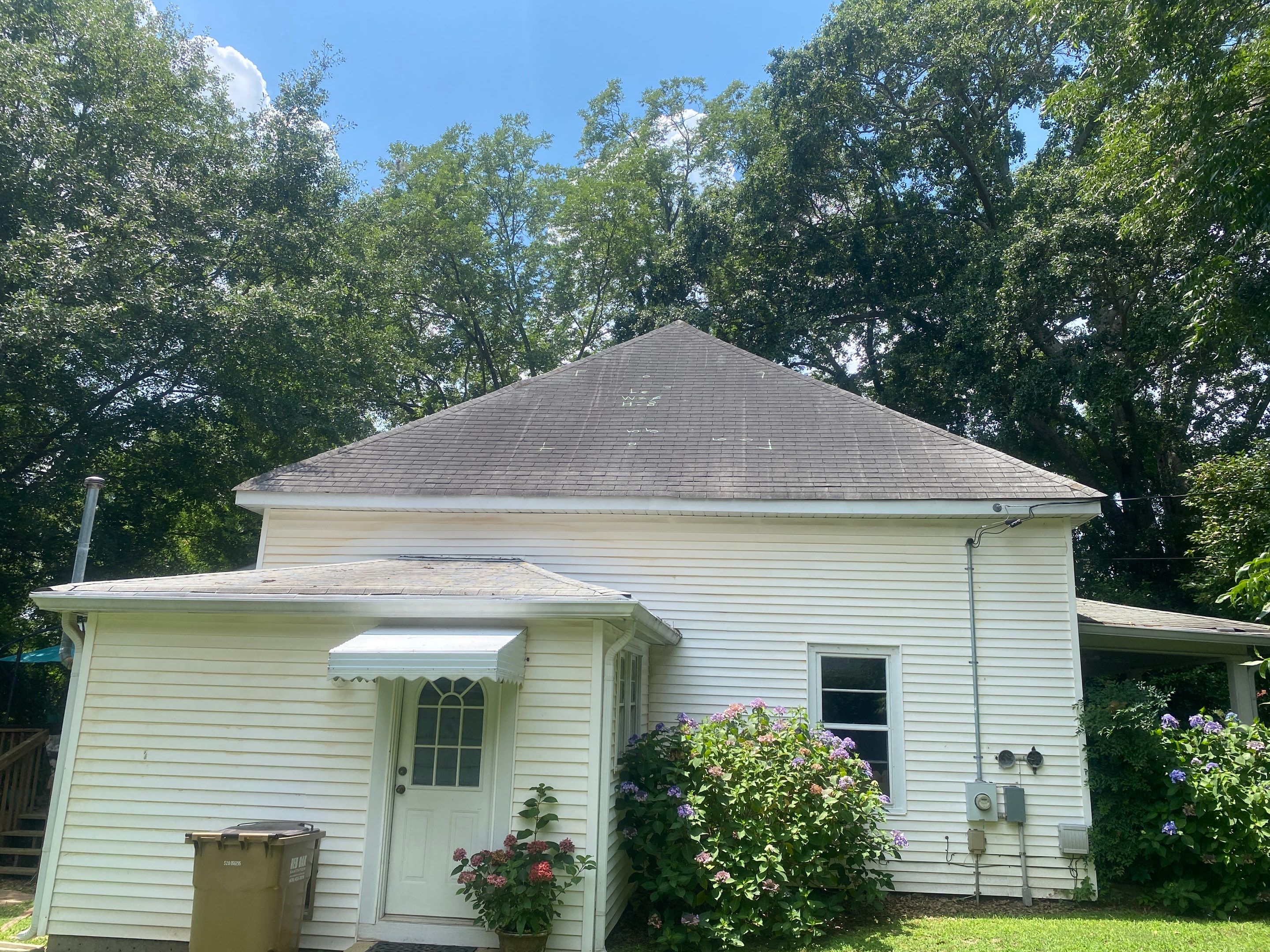 Residential Roofing Installation using CertainTeed Landmark by Deerfield Roofing LLC