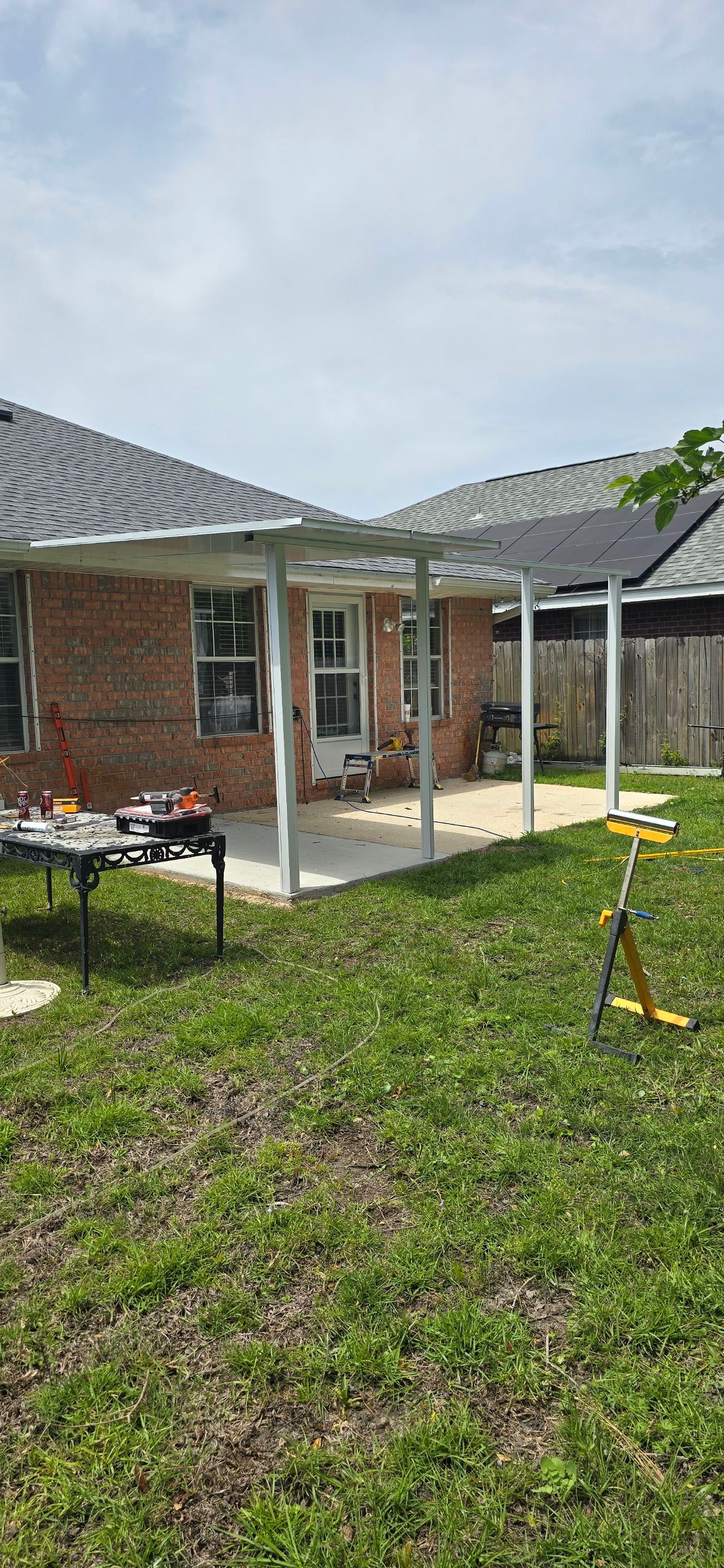 Screen Room in Gulf Breeze by Titan Sunrooms