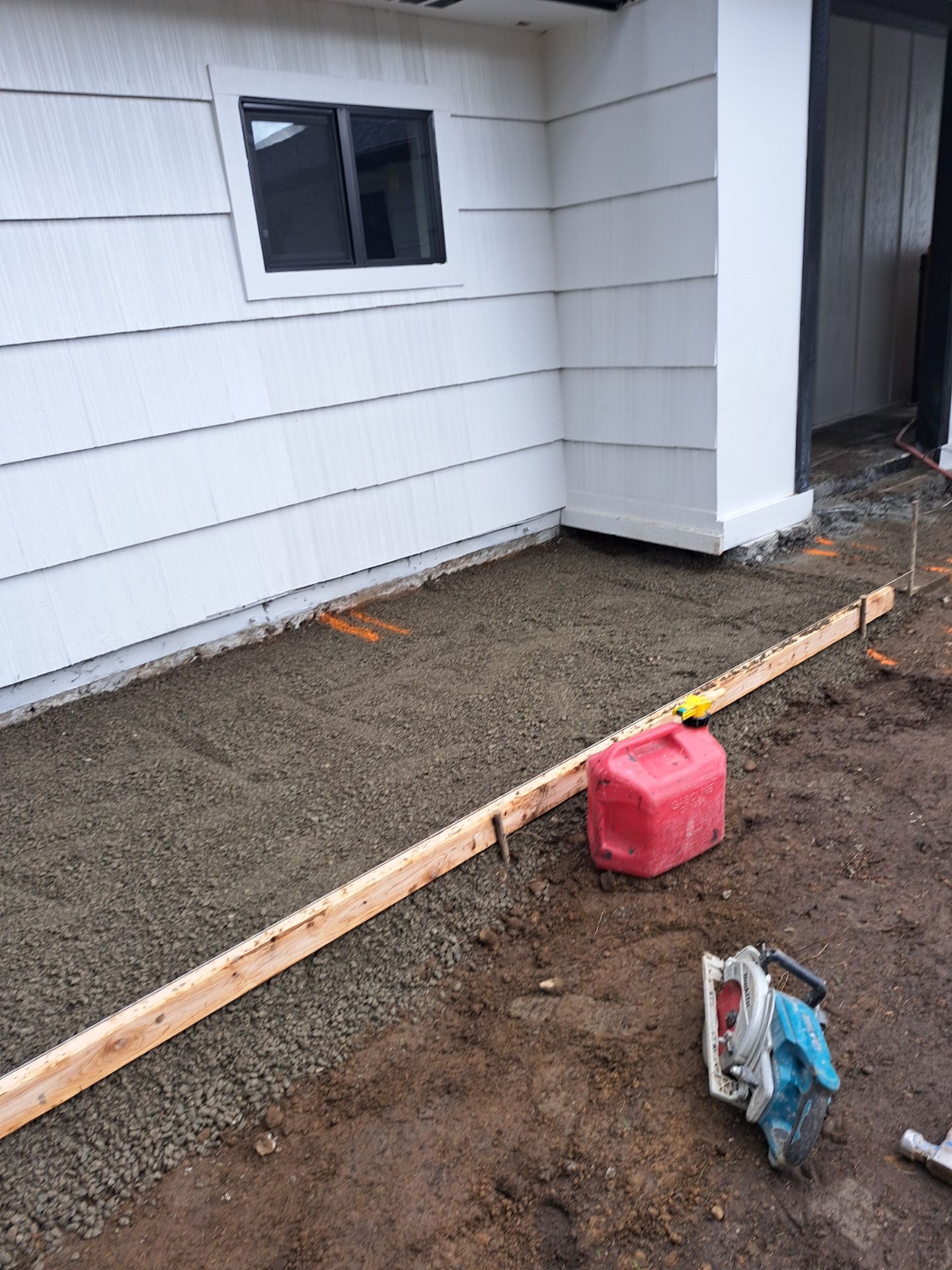 John | Concrete Backyard Walkway by Jireh Asphalt & Concrete Inc 