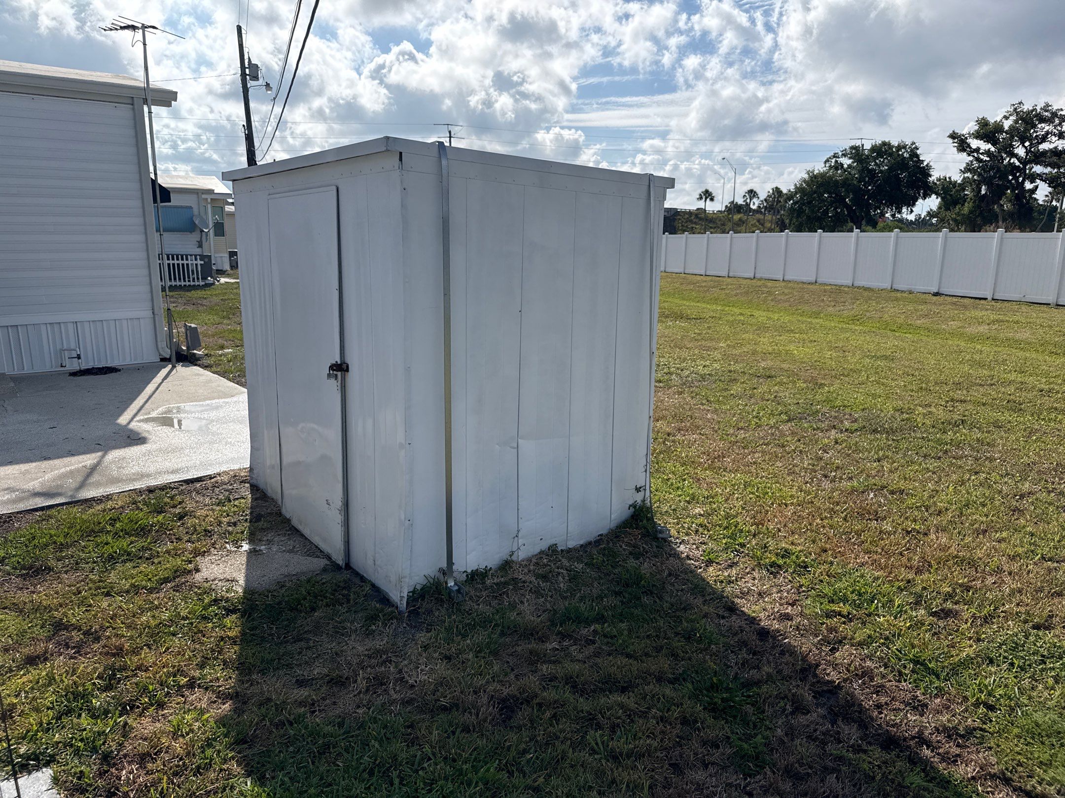 Mobile Home Soft Wash & TPO Roof Cleaning in Leisure Lake Mobile Home Park – Palmetto, FL by Sunshine AquaWash