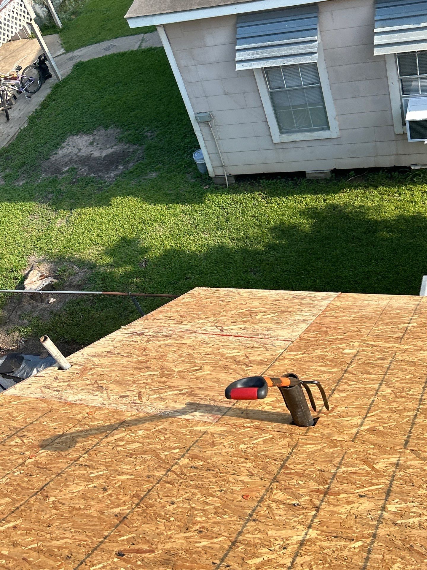 Residential Roofing Installation using Owen's Corning Duration (Lifetime) Shingles by Roof Repair Company