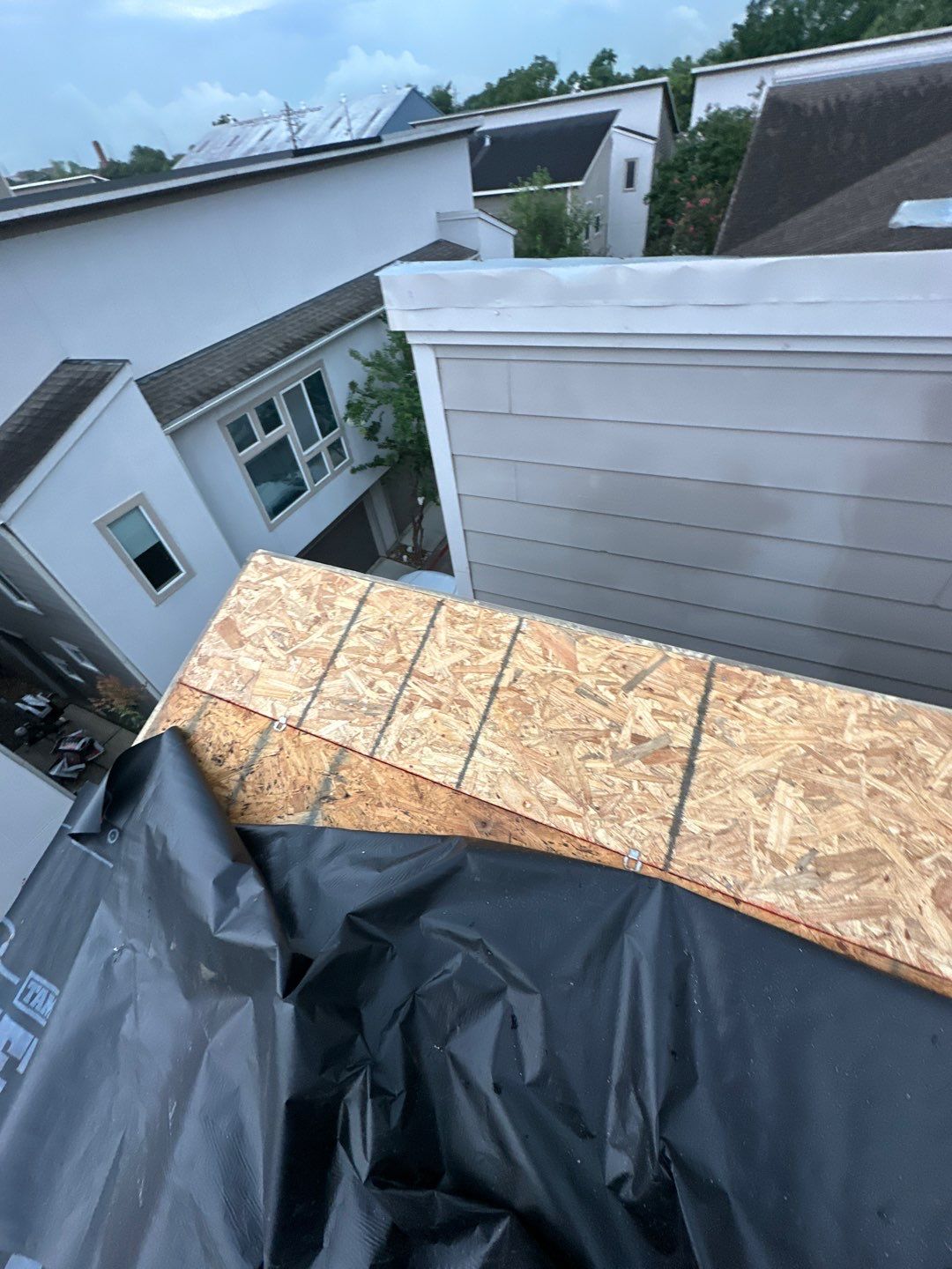Roof Replacement Houston by Roof Repair Company