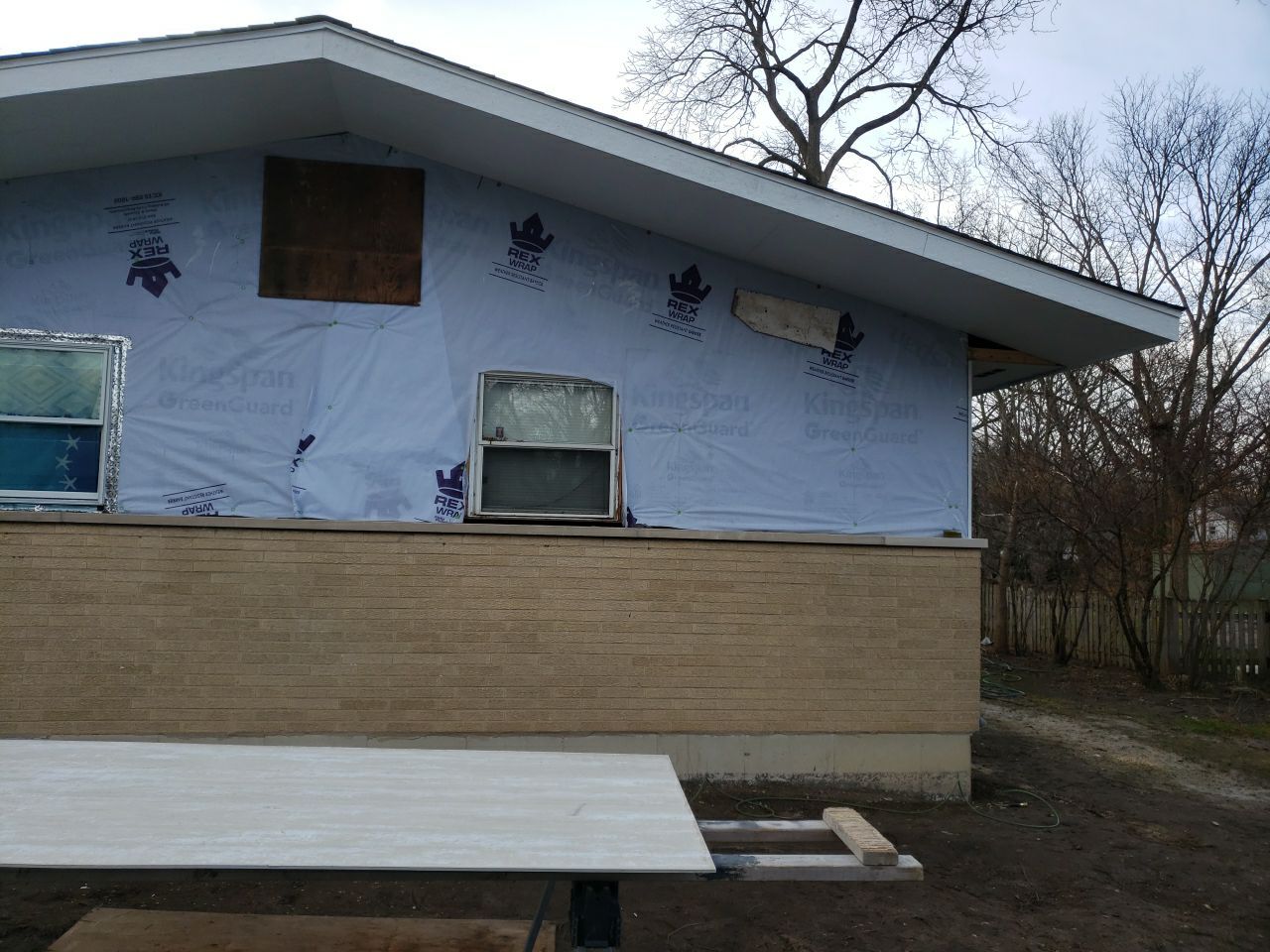 James Hardie Siding Installation, Shingle Roof Replacement & Window Replacement by Custom Installations