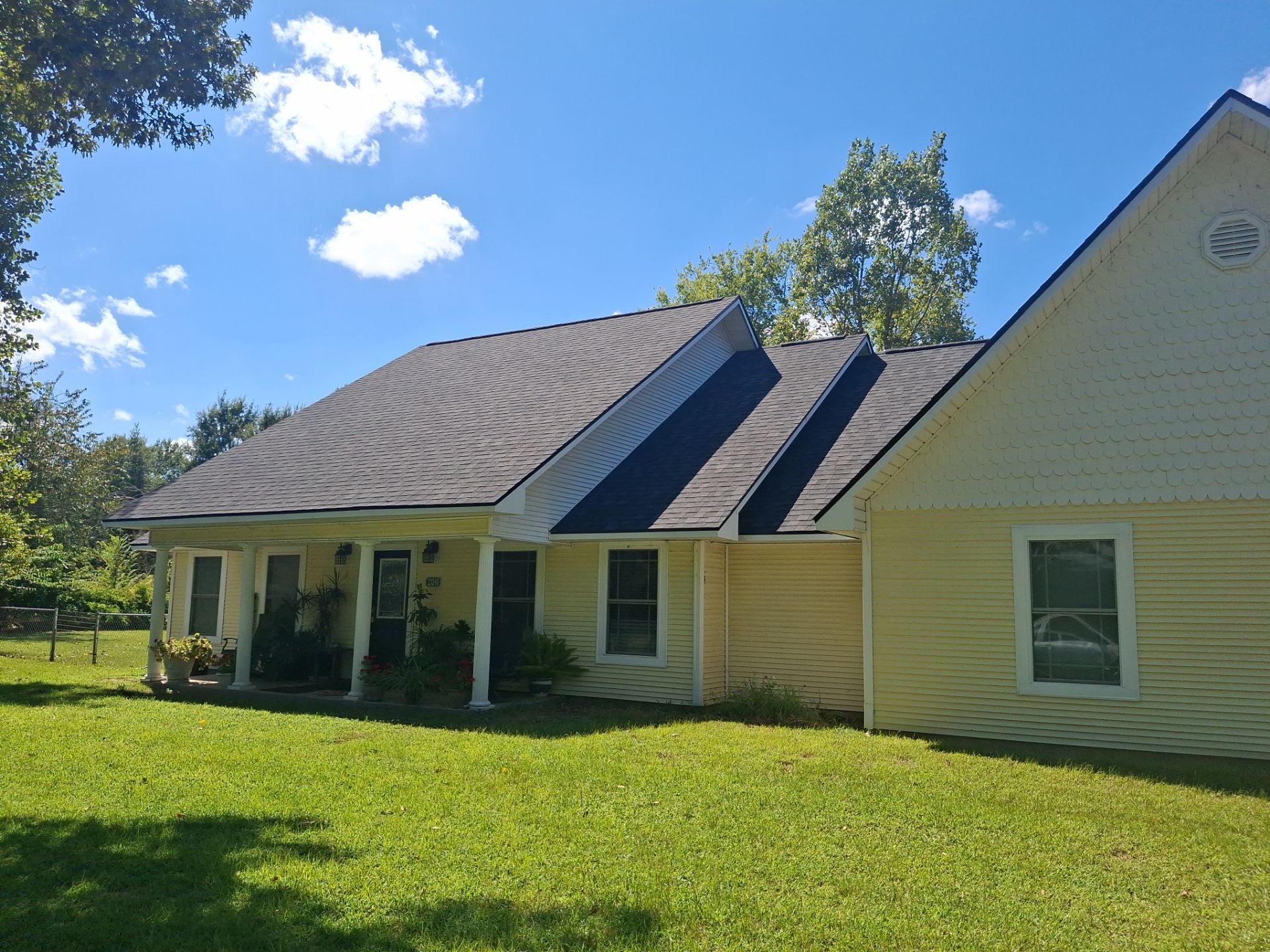 From Aged Yellow to Fresh Green in Frankston, Texas by Quality Coats Painting
