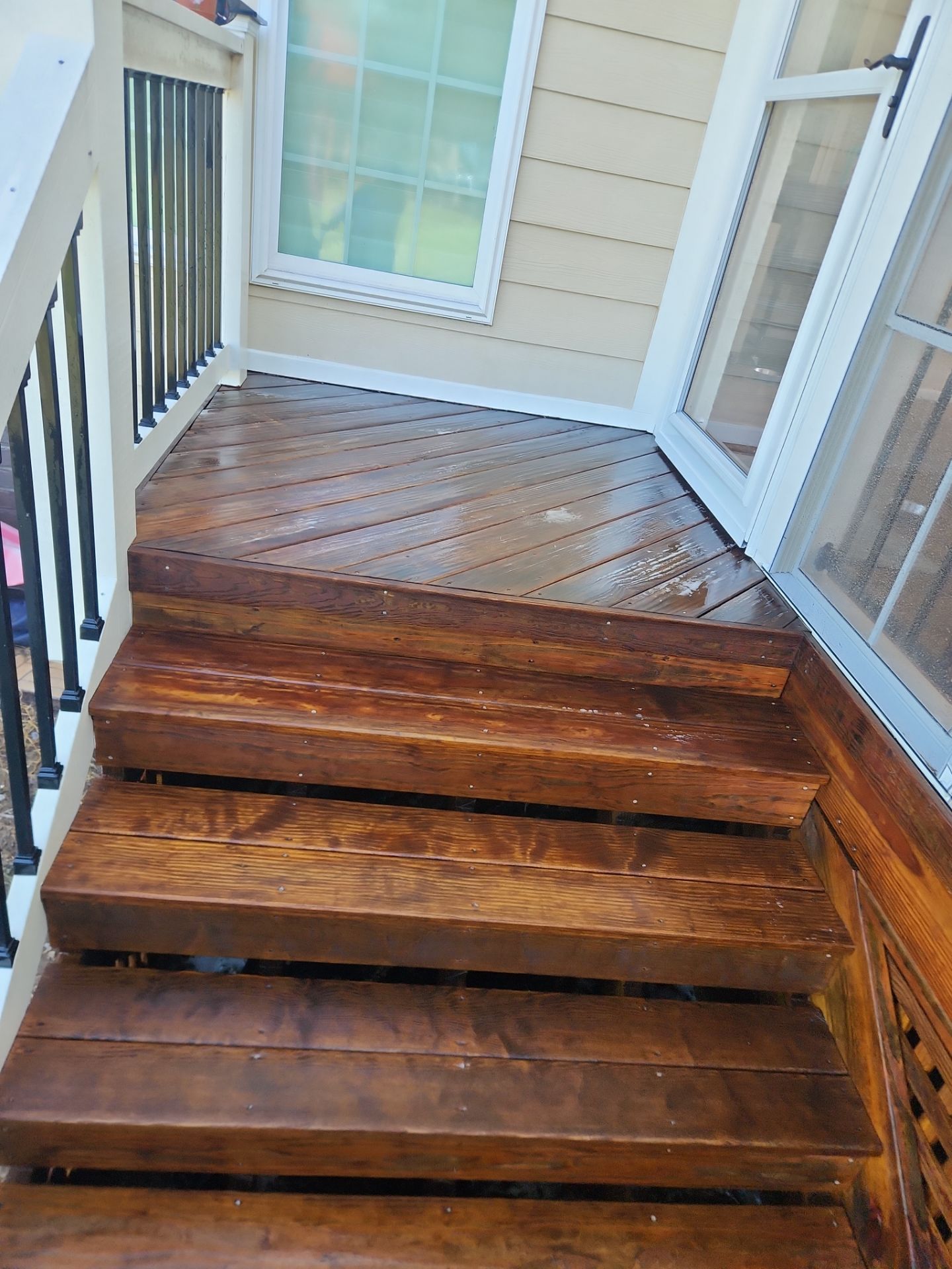 Wood Deck and Siding using Wood Sealant by DuraSeal