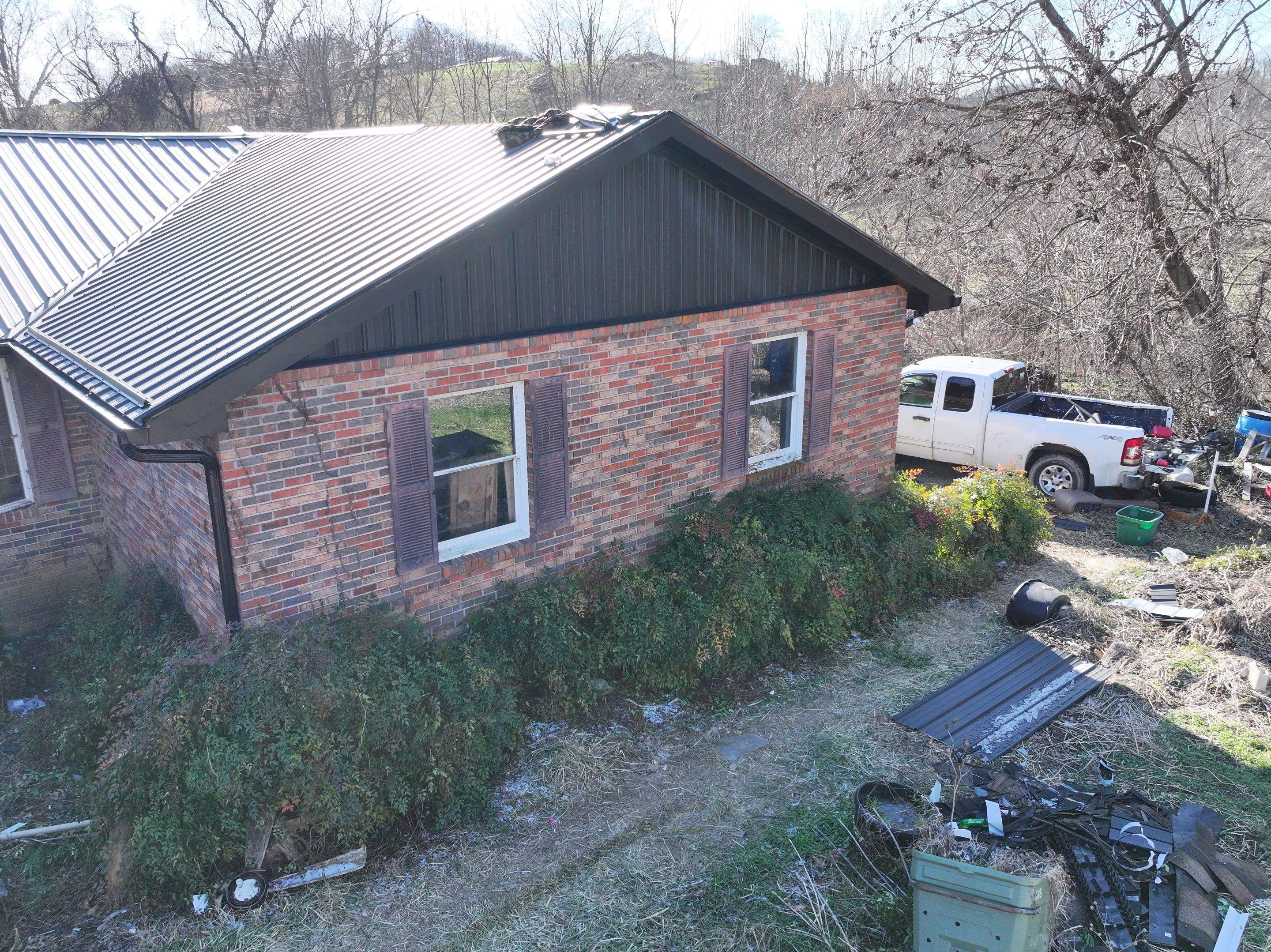 McAmis Residence by Omnia Roofing