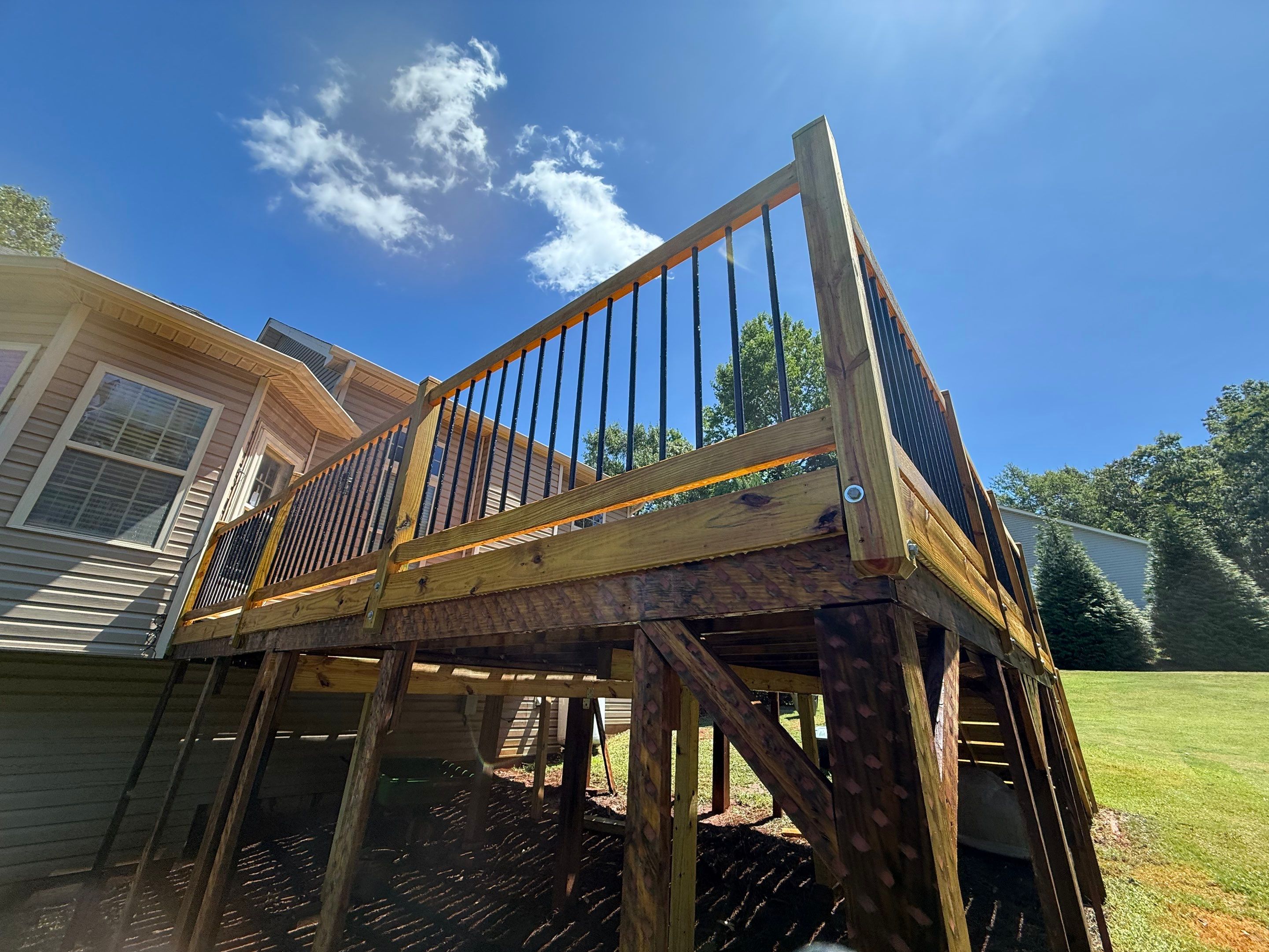 Wood Deck using Wood Sealant by DuraSeal