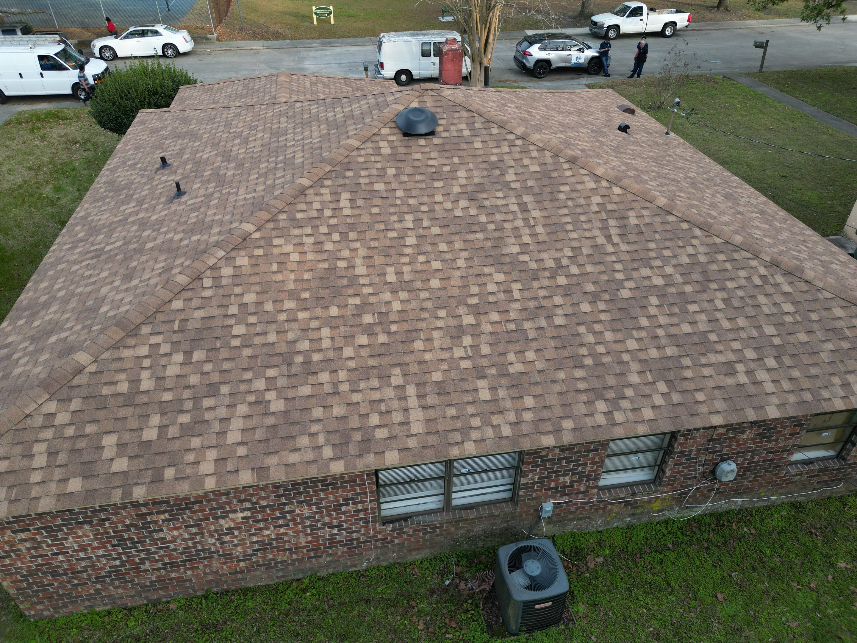 Atlas Pinnacle Pristine: Transforming Residential Roofscapes with Superior Installation by Talya Roofing