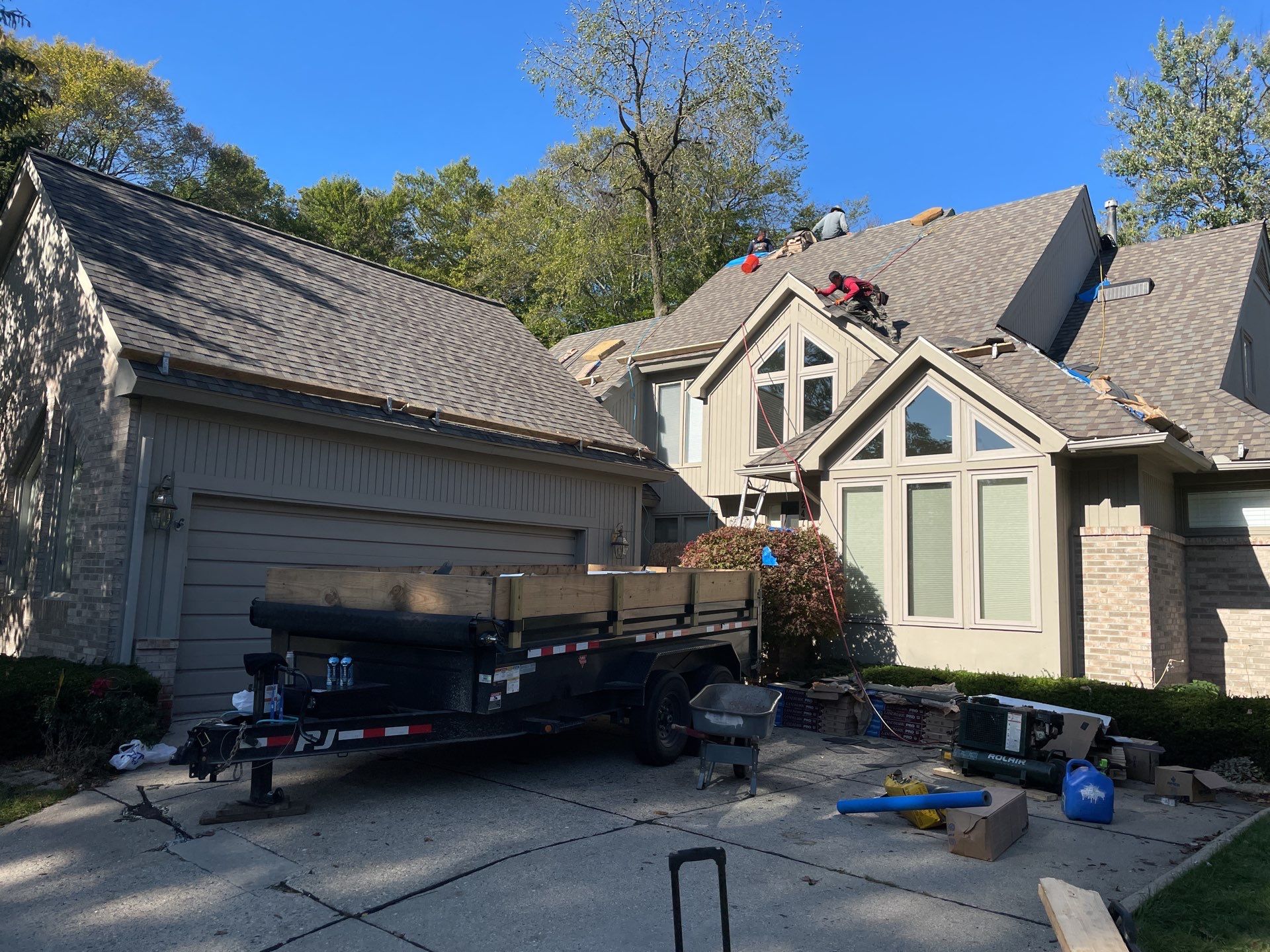 Roof Replacement using CertainTeed Landmark by 180 Contractors