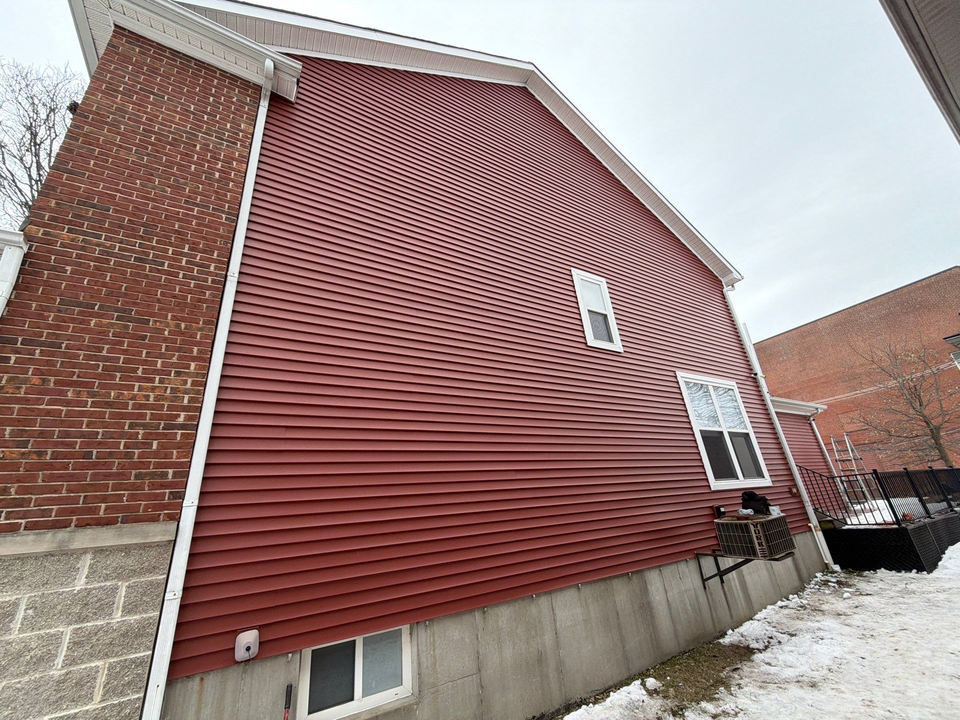 Fox Park Vinyl Siding Transformation | St. Louis, MO by Acute Roofing And Exteriors