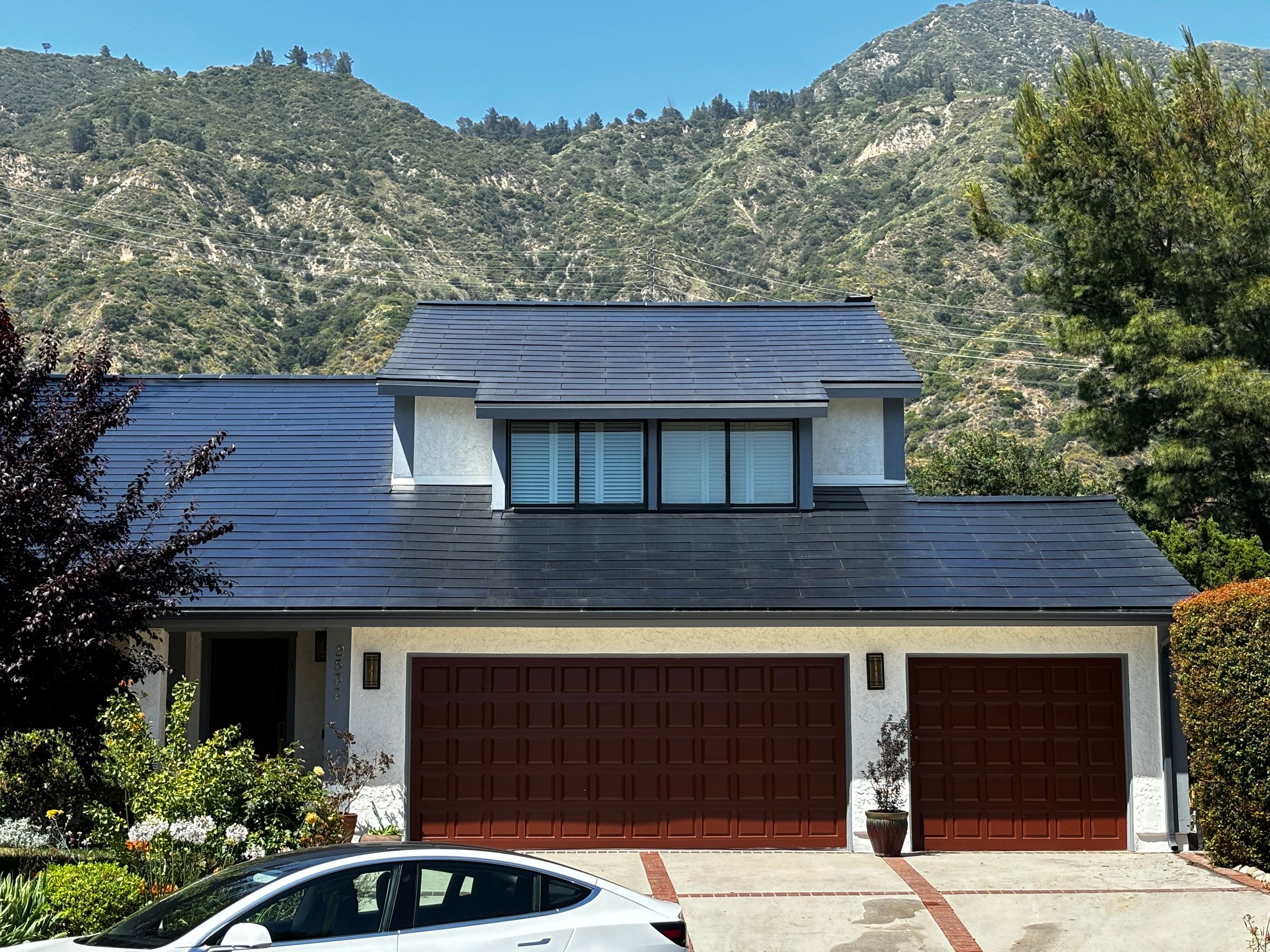 Tesla Roof Cleaning in Pasadena California by Palm Coast Solar Cleaning