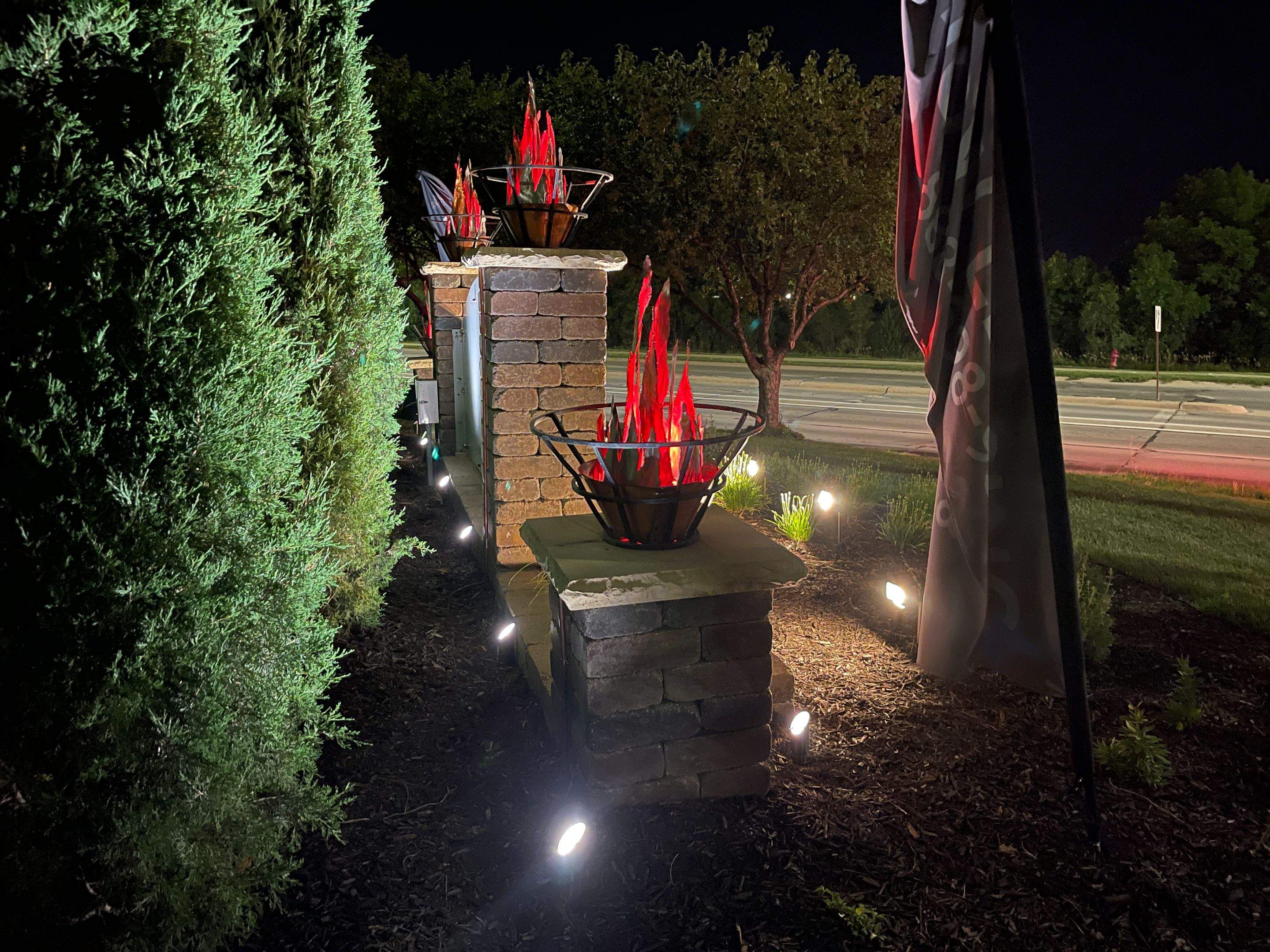 Somerset Apartments by Midwest Lightscaping