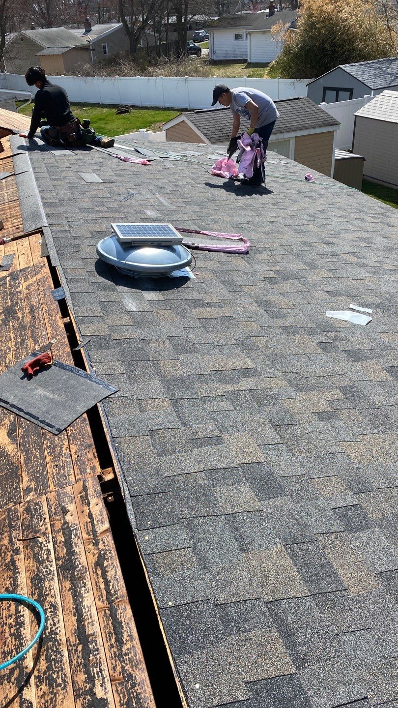 Residential Roofing Installation using Owens Corning TruDefinition Peppercorn  by A Plus Exterior