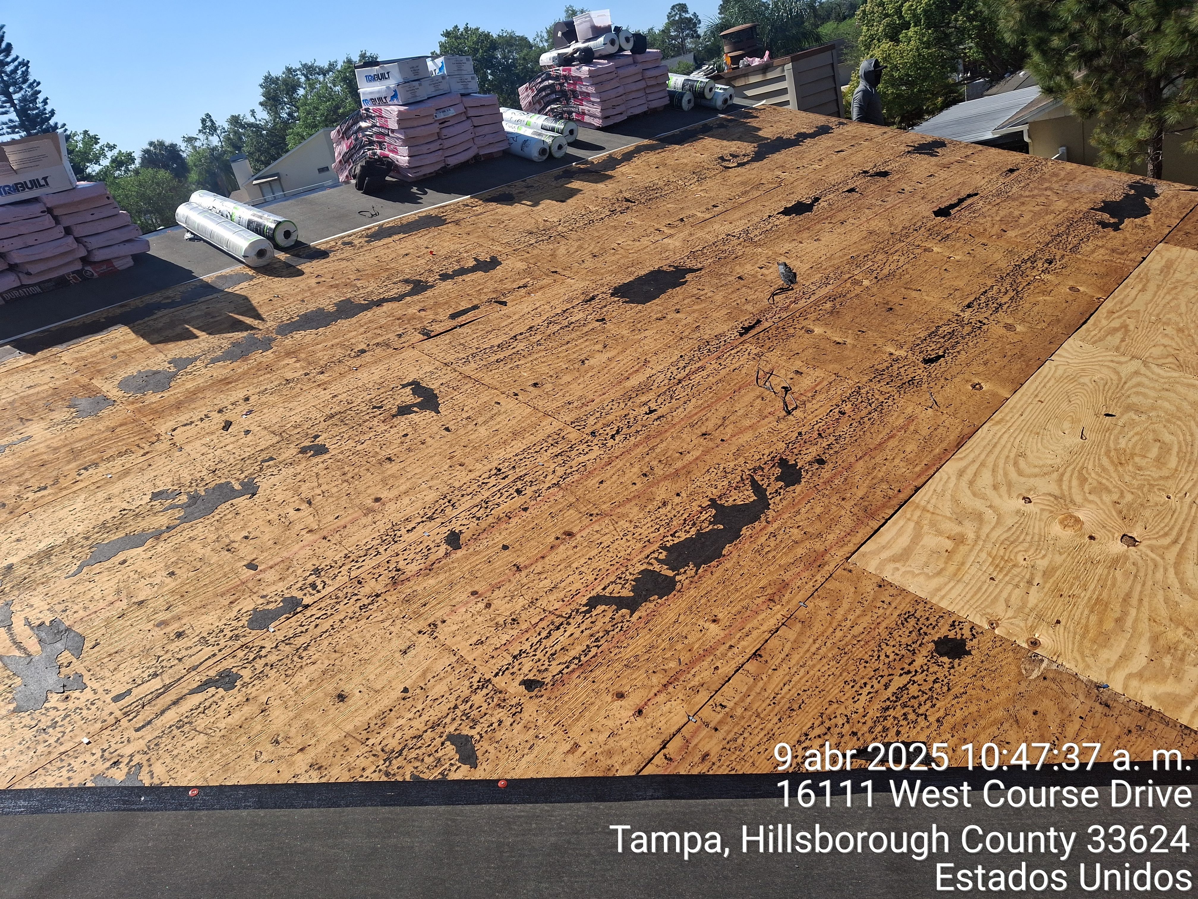 Owens Corning Designer Series (Summer Harvest) by RoofGuru AI LLC