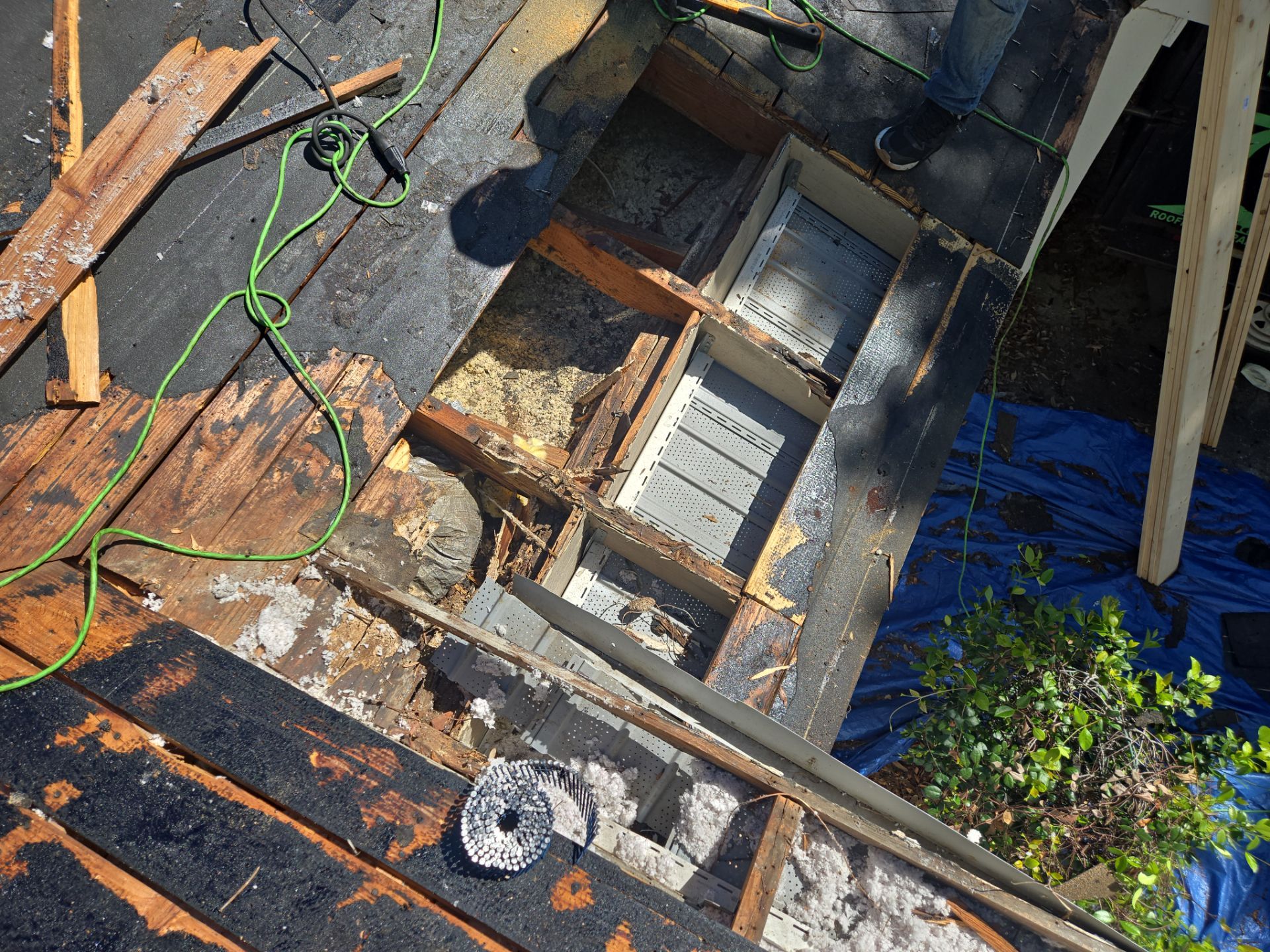 Project in St. Petersburg 33710 by Mitchell Roofing Company LLC 