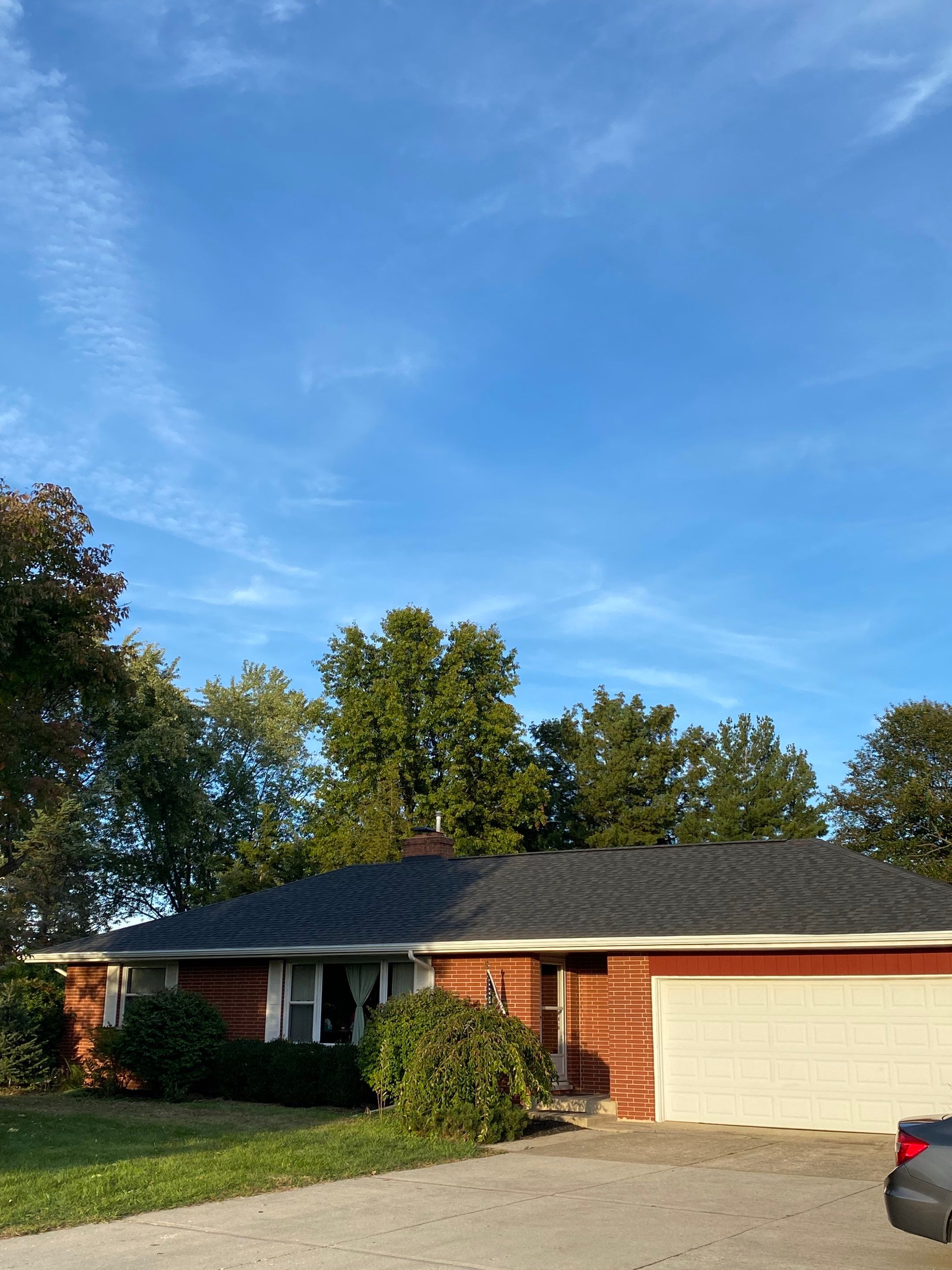 Landmark Pro Installation in Lewis Center by Best Roofing & Siding Company