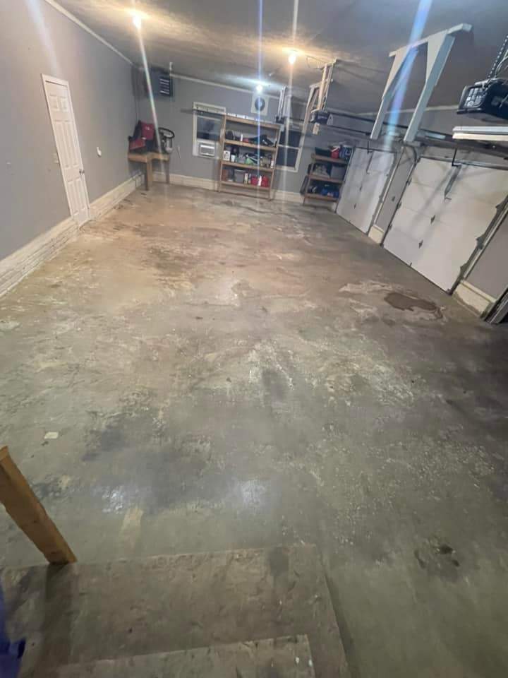 Silverton Garage Heyworth by Loud Bros