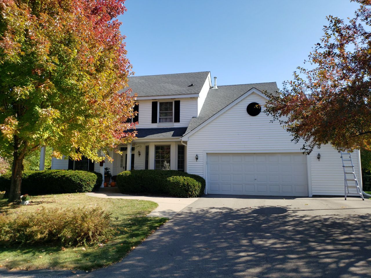 Eden Prairie, MN – Residential Roof Replacement by First Impressions Exteriors