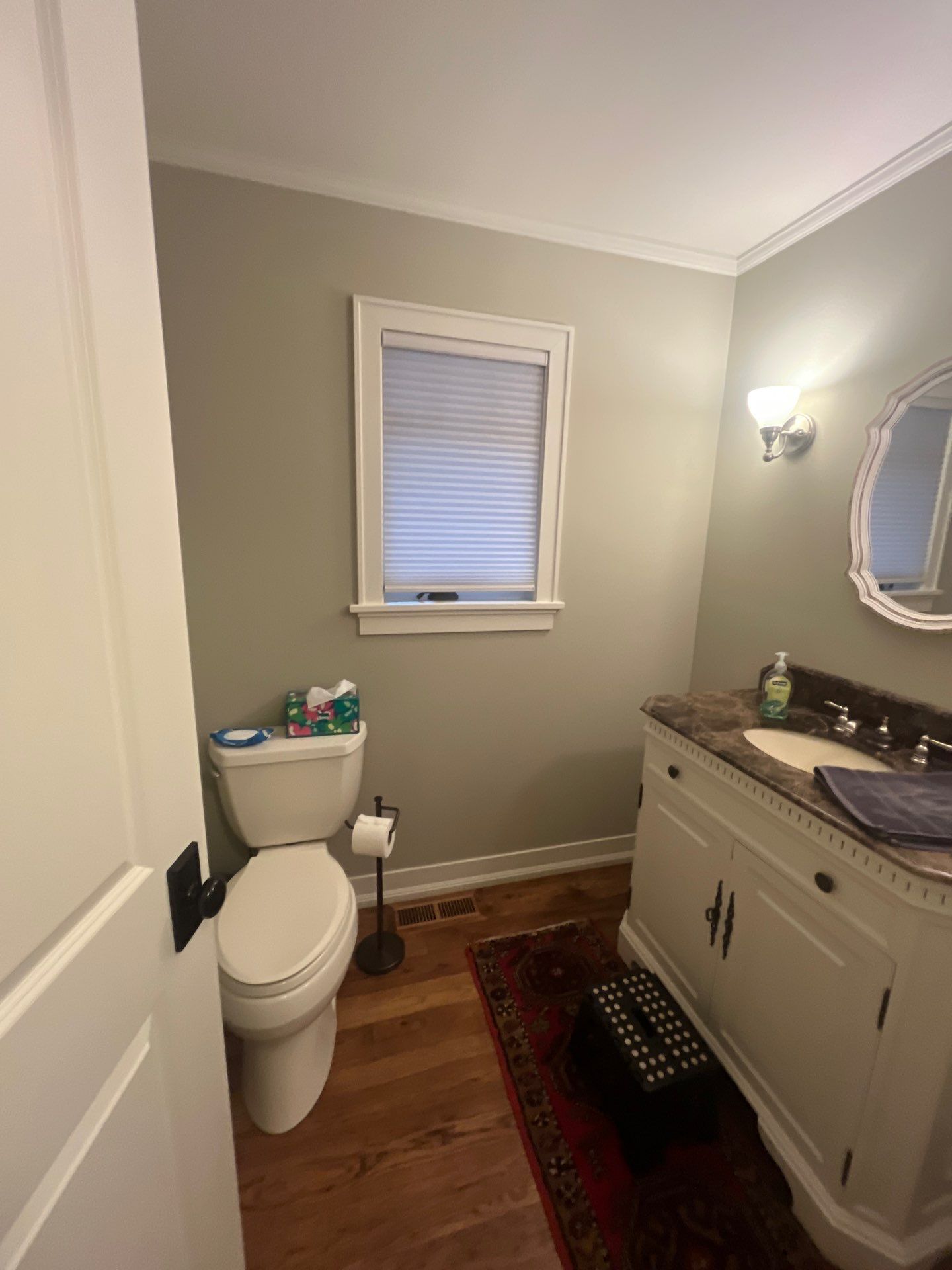 Sioux Falls Interior Painting with Custom Wainscoting and Decorative Wallpaper by Select Painting, Coatings & Garage Cabinets