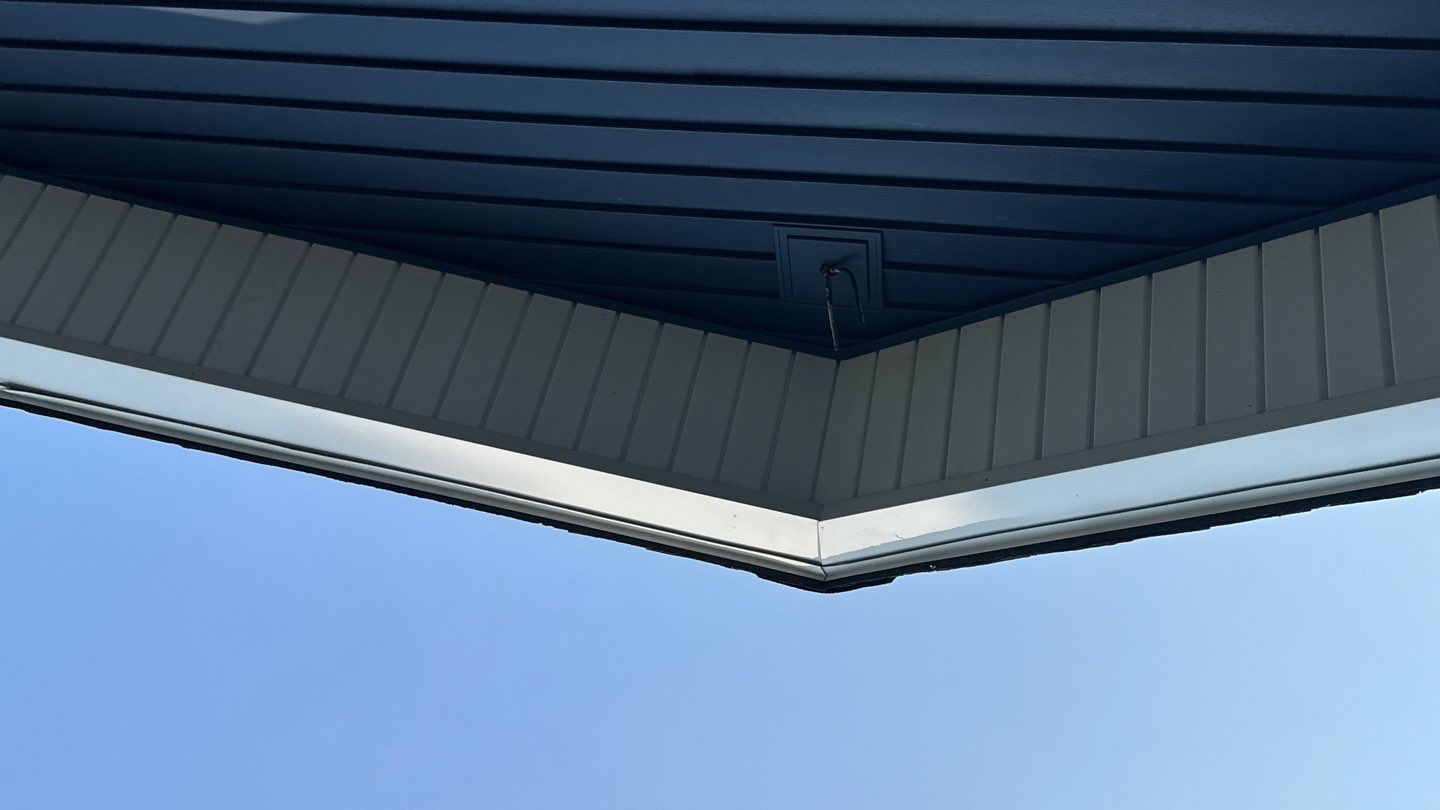 Siding Replacement using CertainTeed Restoration Classis D4 by 180 Contractors