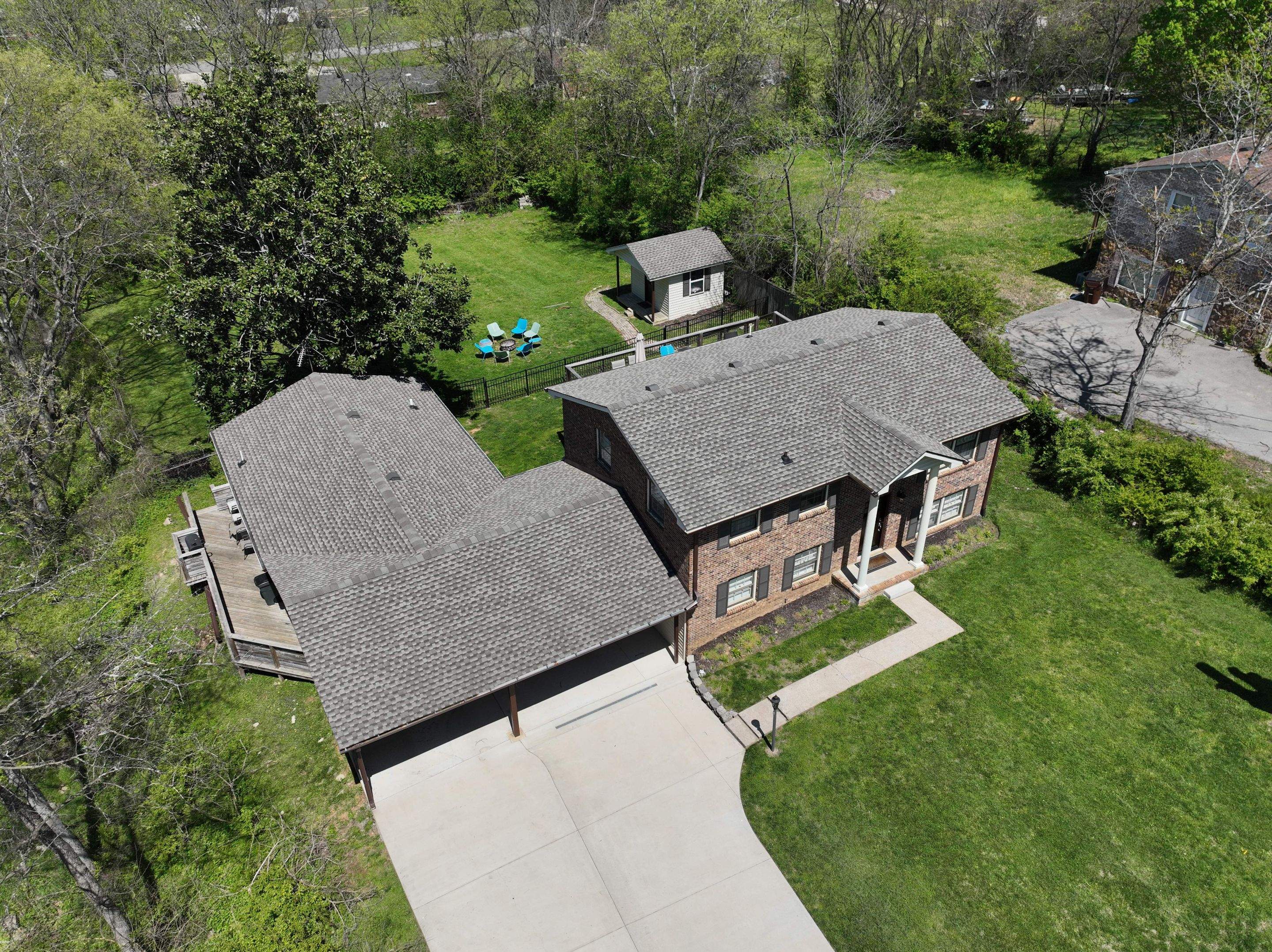 Shinglesmiths Roofing featured photo.