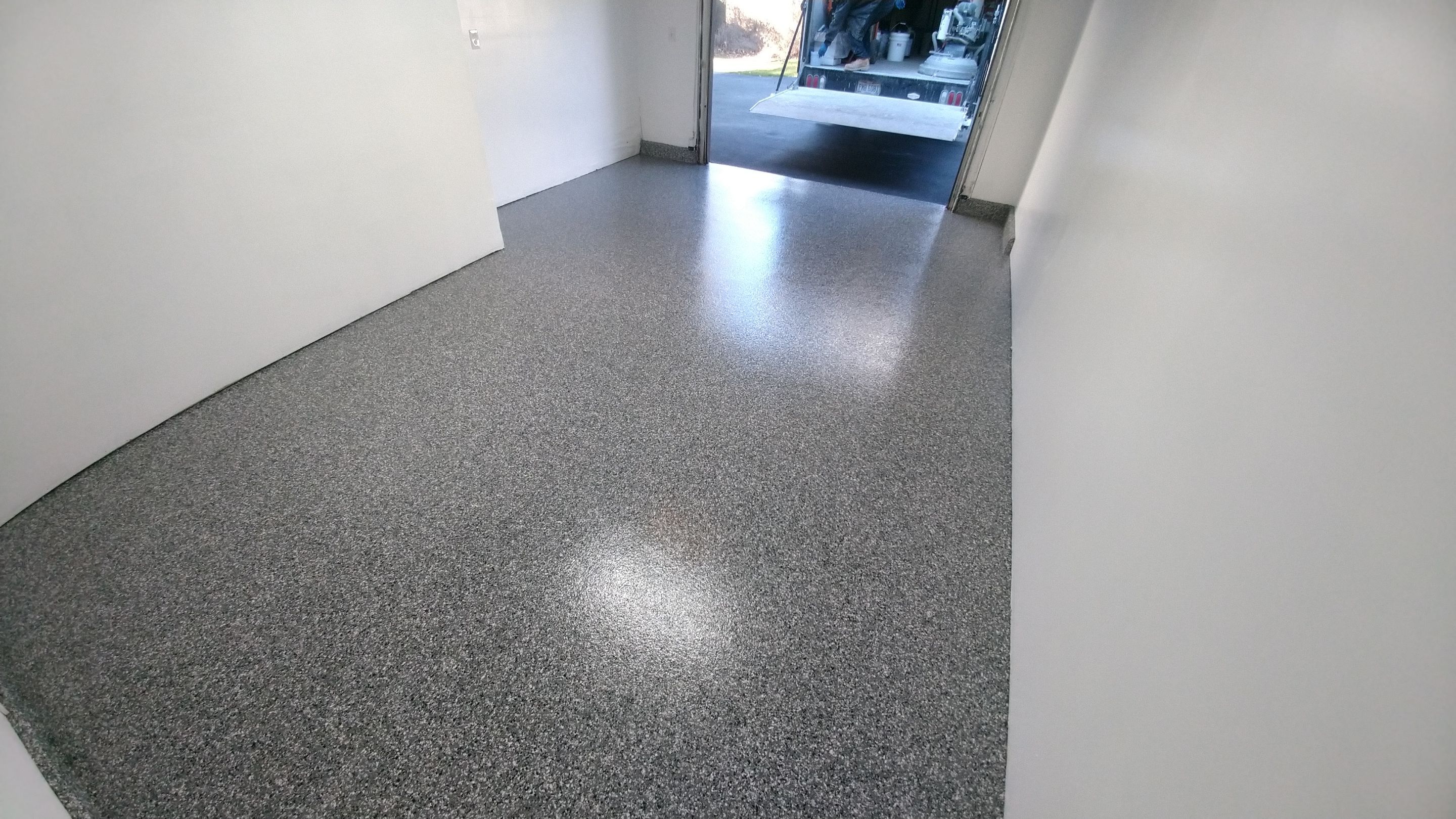 Single Car Garage in Smoke - Boardman, OH by Alexander Concrete Coatings