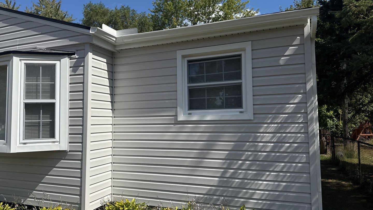 Siding Replacement using Alside D5" Platinum Grey by 180 Contractors