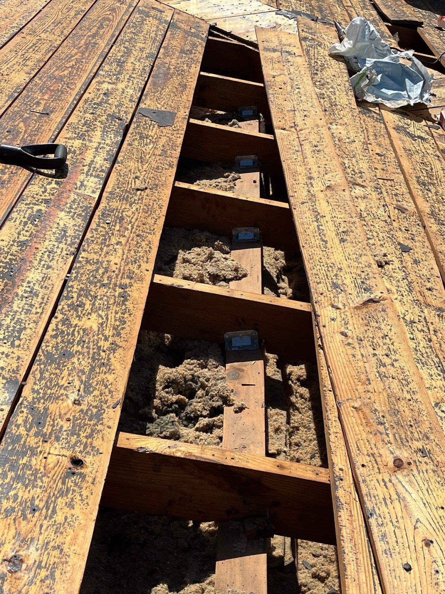 Project in St. Petersburg 33710 by Mitchell Roofing Company LLC 