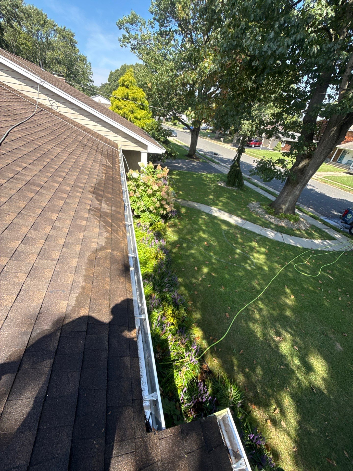Gutter Cleaning in Freehold, NJ by Clearview Washing