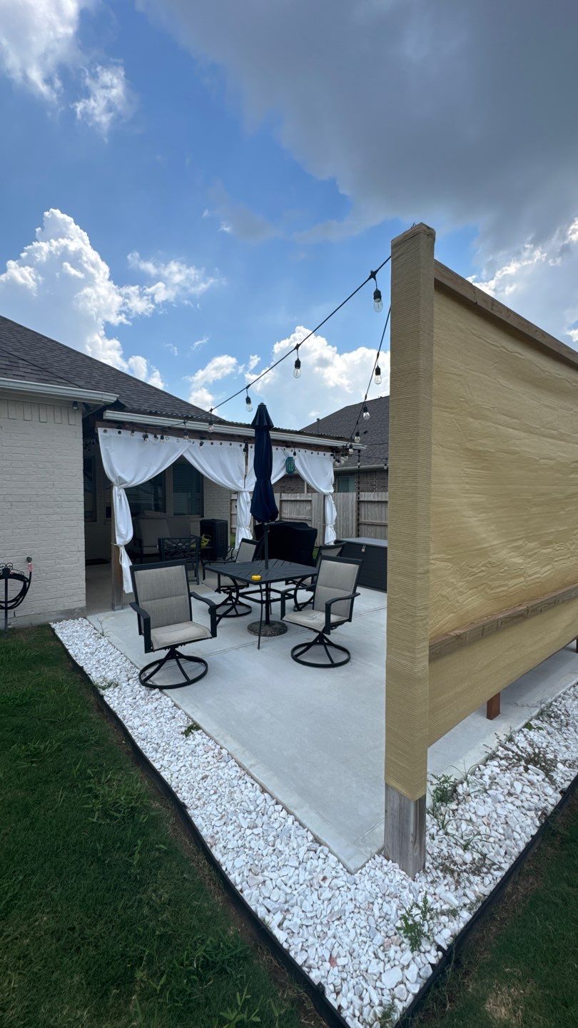 Mr & Mrs Smith  by Texas Urban Elements