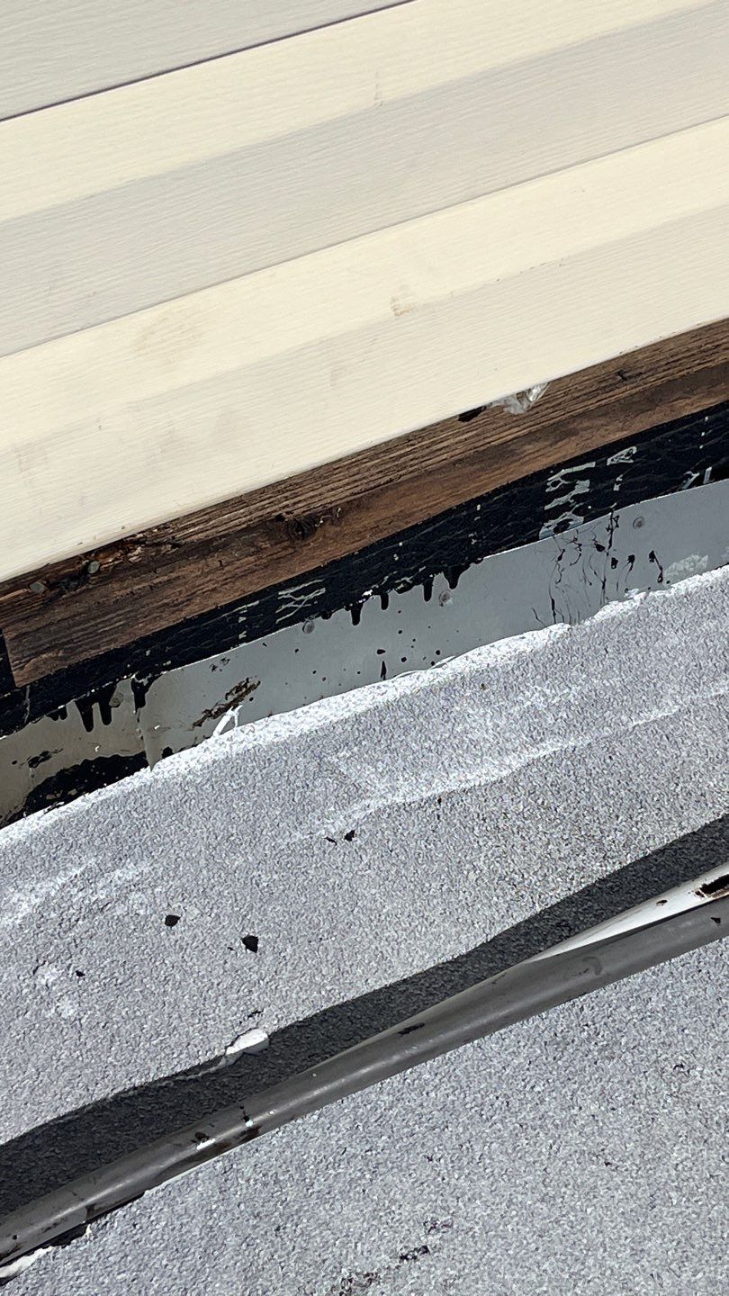 Mustang Island Flat Top by Bayfront Roofing and Construction