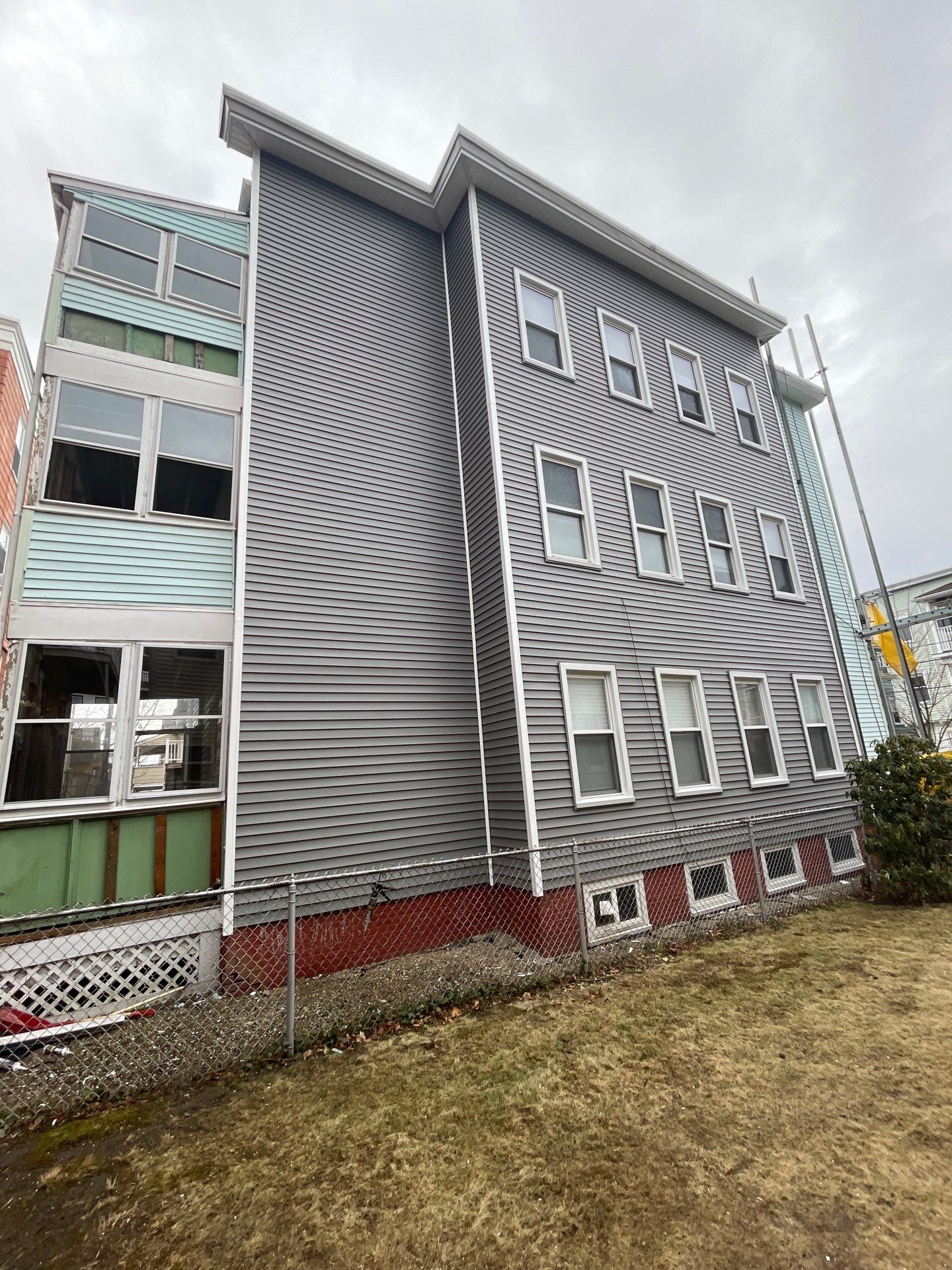 Tyee Siding  by Tyee Construction Corp