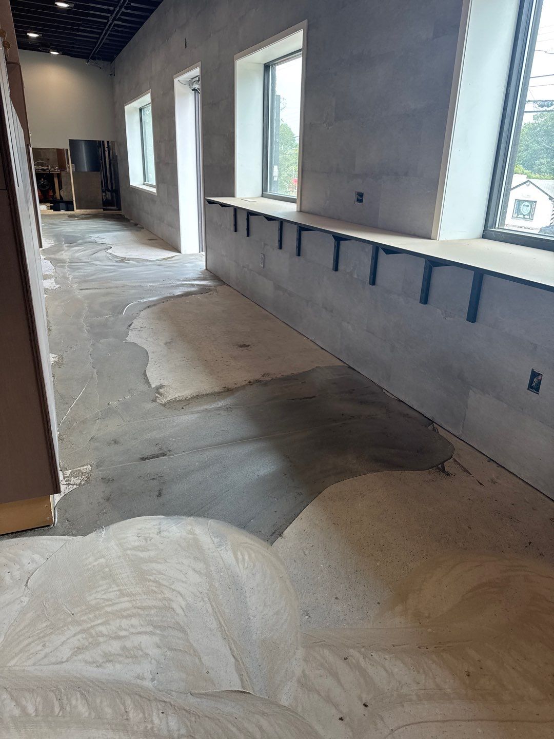 Slight Polish Project in McKees Rocks by Floors in a Day, Inc