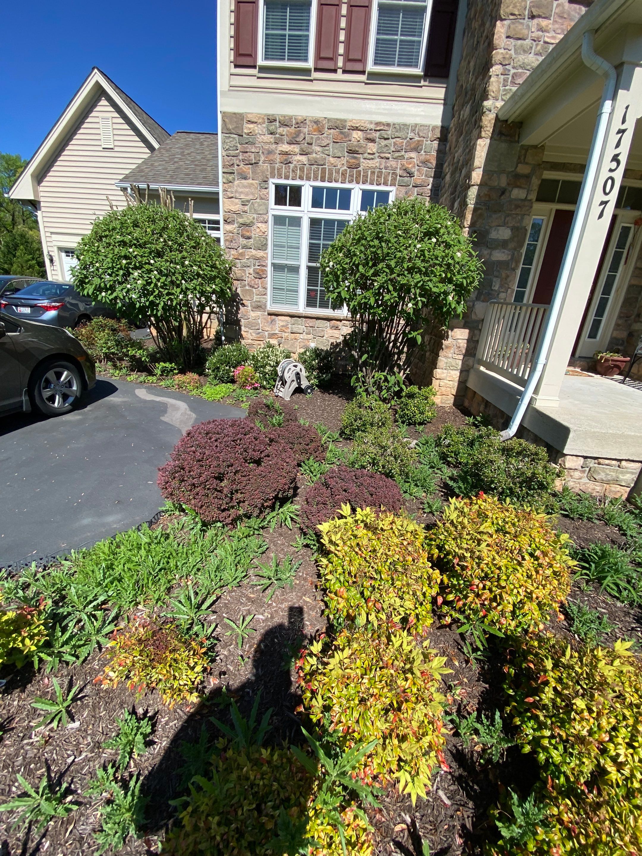Landscape Cleanup & Mulch  by The Smet Companies, LLC