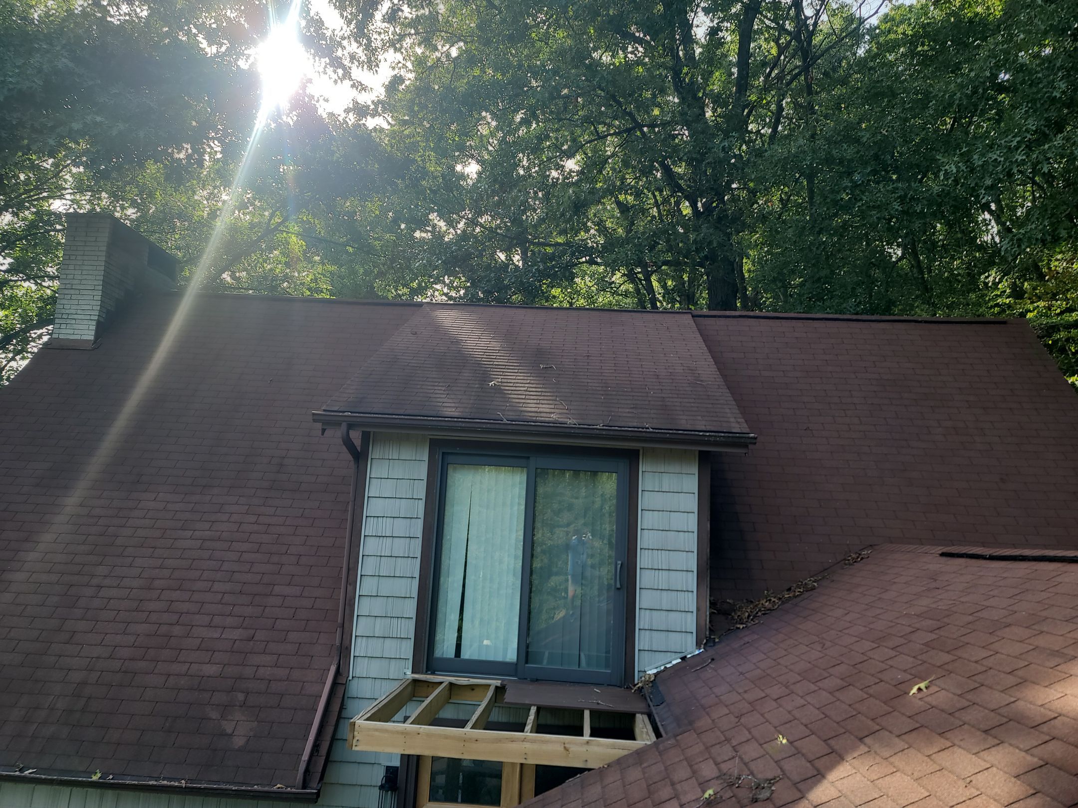 ATLAS PINNACLE COLOR: BURNT HICKORY DRIP EDGE: MUSKET BROWN by Eagle Eye Roofing