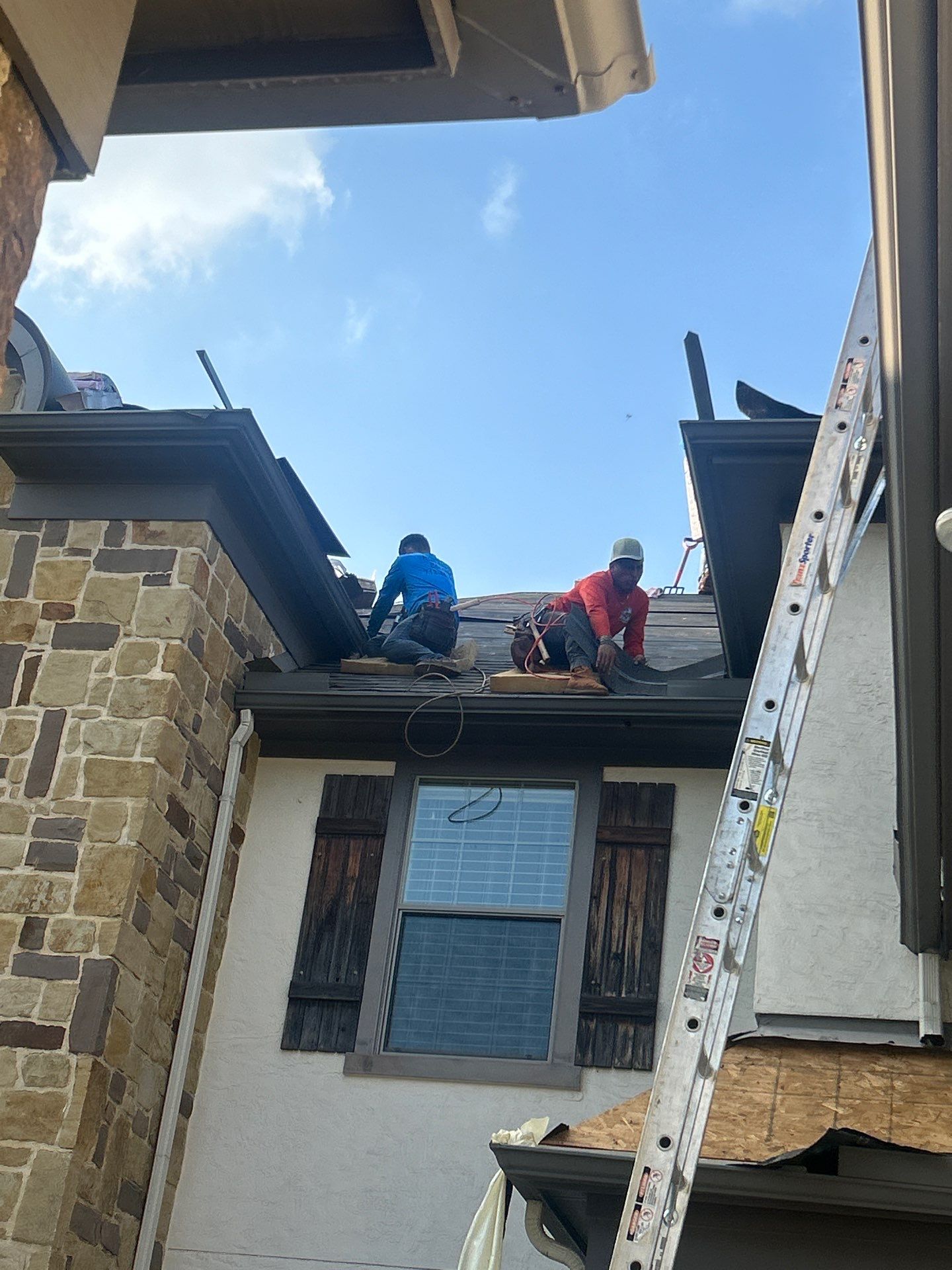 Residential Roofing Repair using Owen's Corning Duration (Lifetime) Shingles by Roof Repair Company