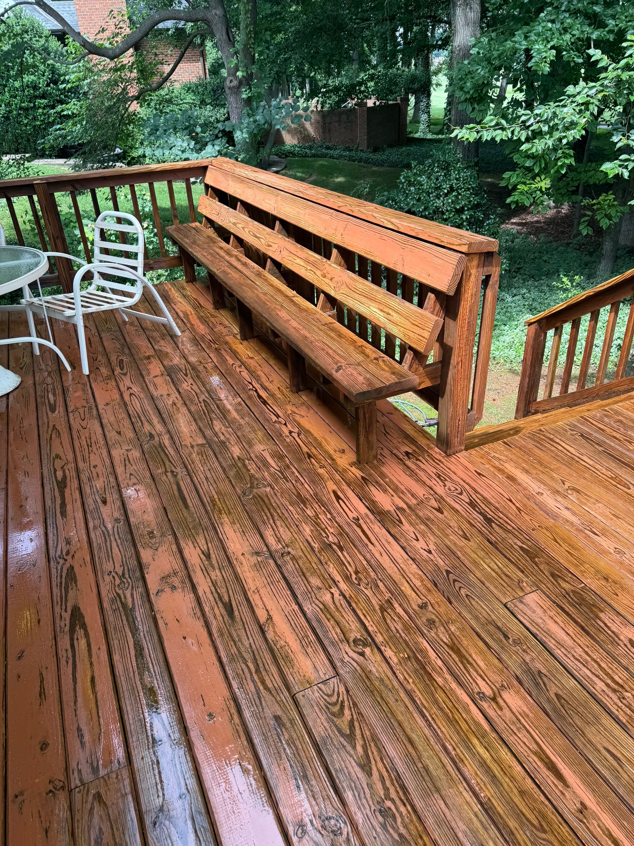 Wood Deck using Wood Sealant by DuraSeal