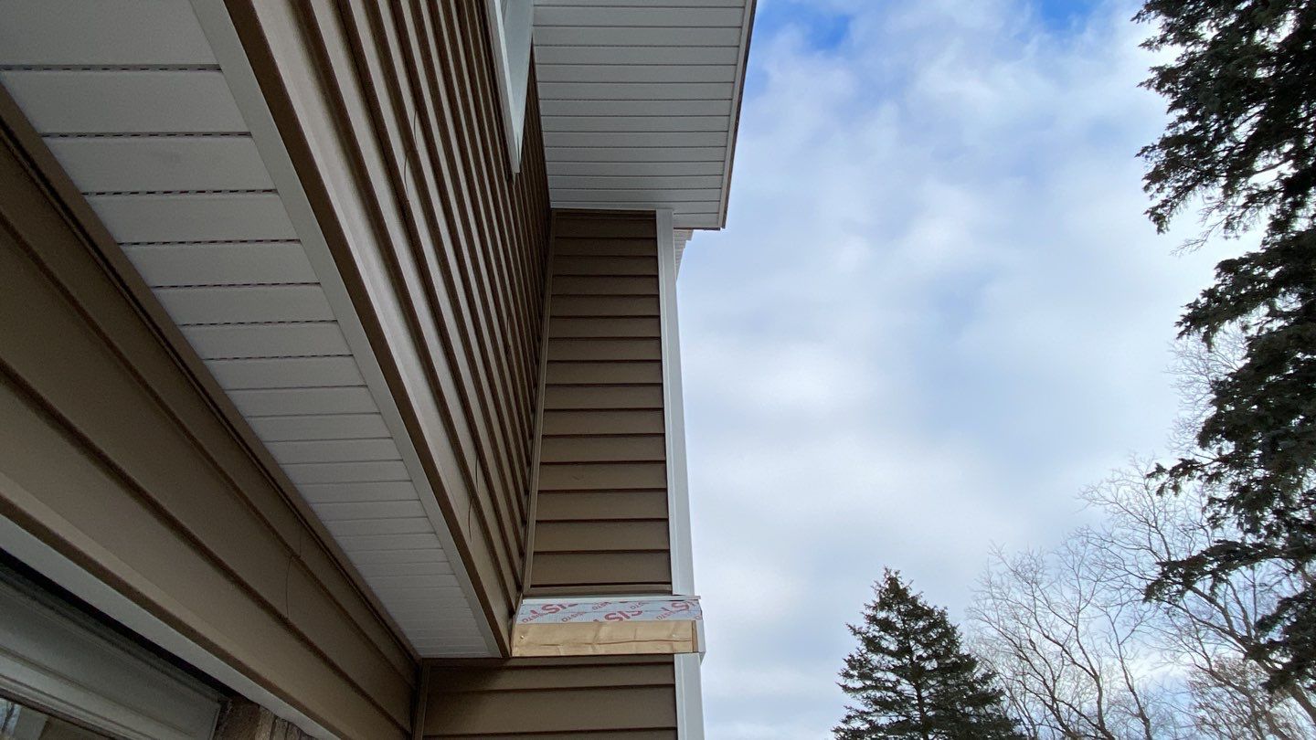 Siding Replacement using CertainTeed Monogram D5 Clapboard by 180 Contractors
