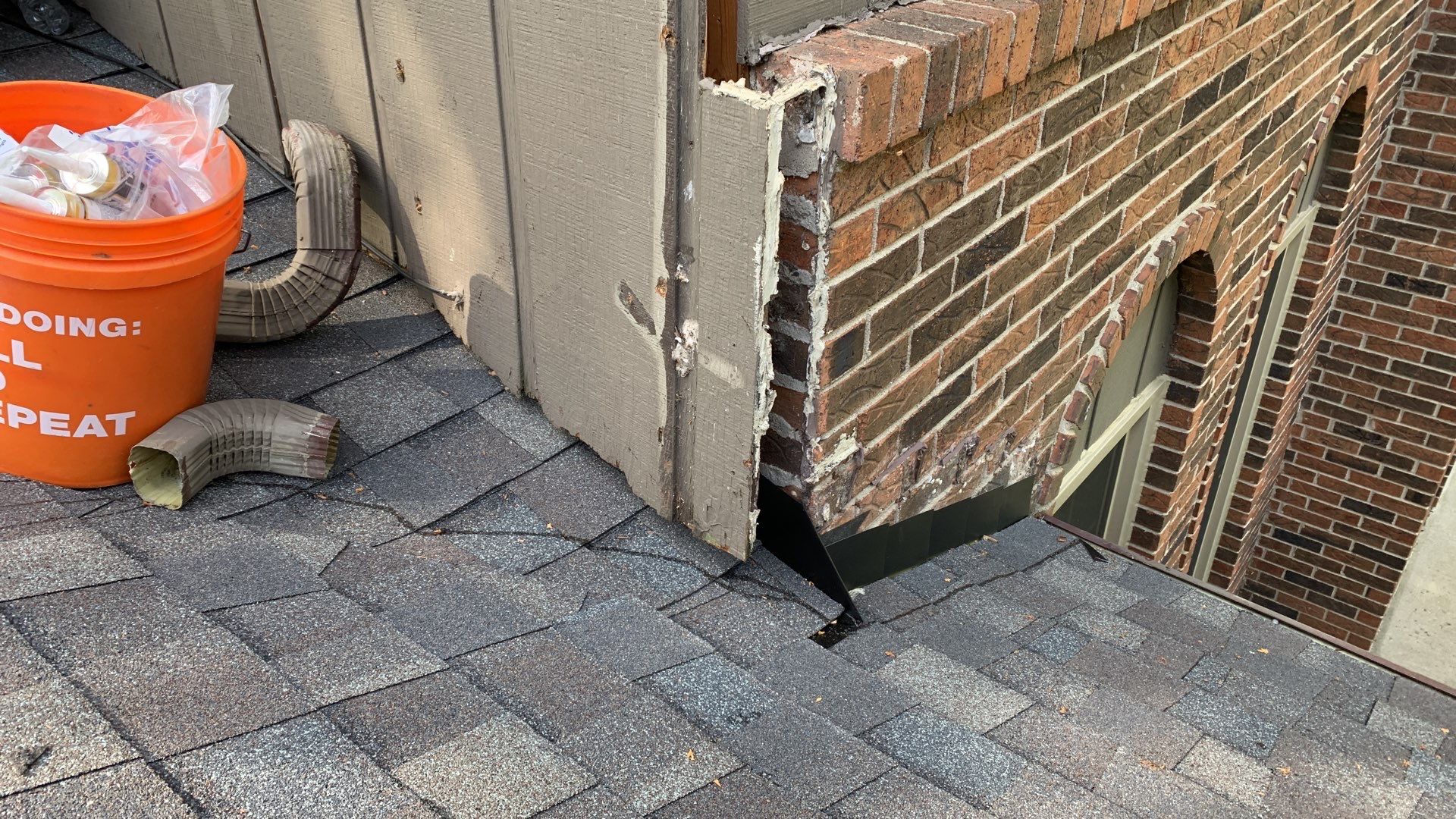 Roof Replacement using CertainTeed Landmark by 180 Contractors