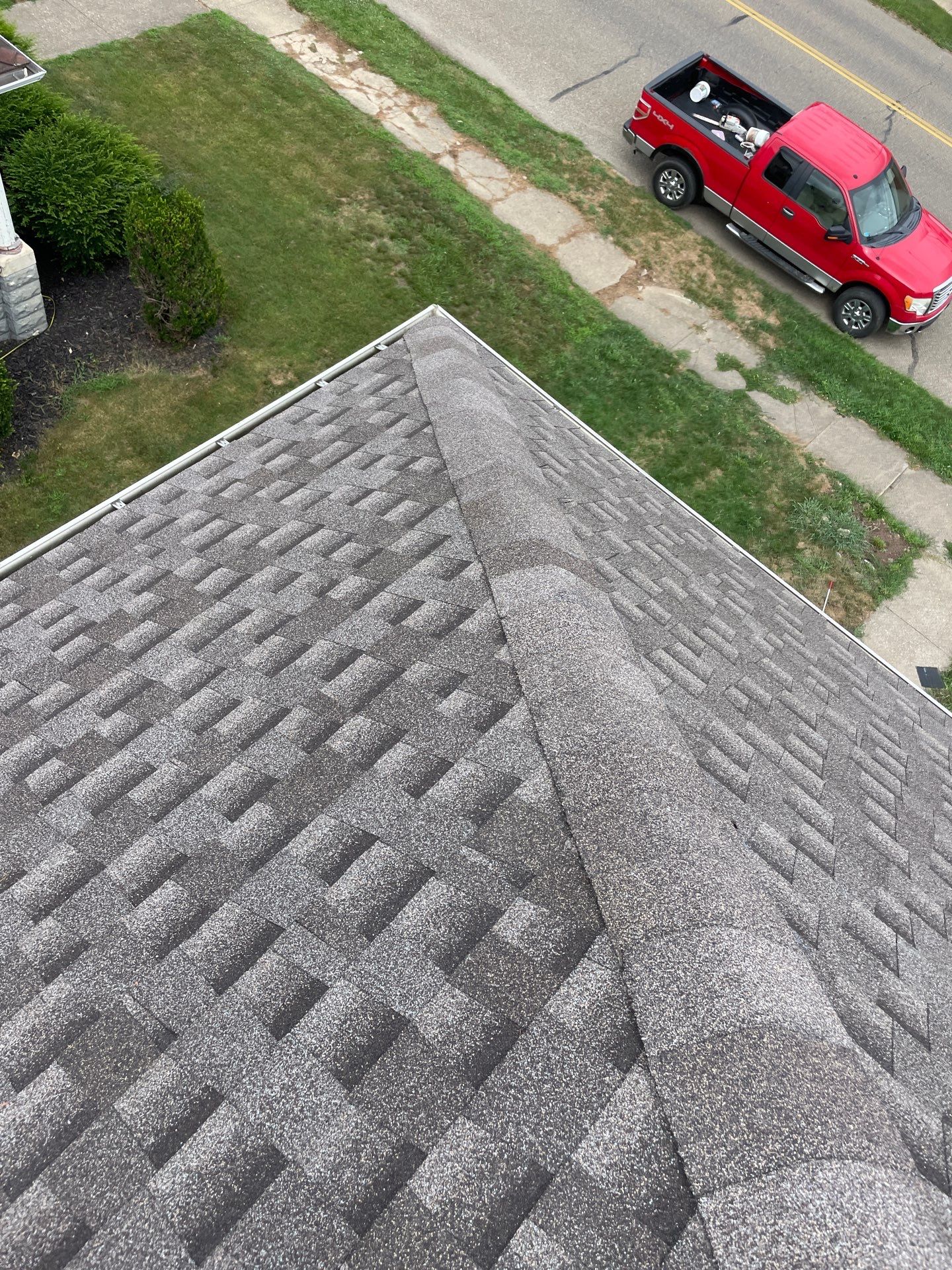 Residential Roofing Installation using GAF Timberline HDZ Charcoal by Rainstoppers Roofing