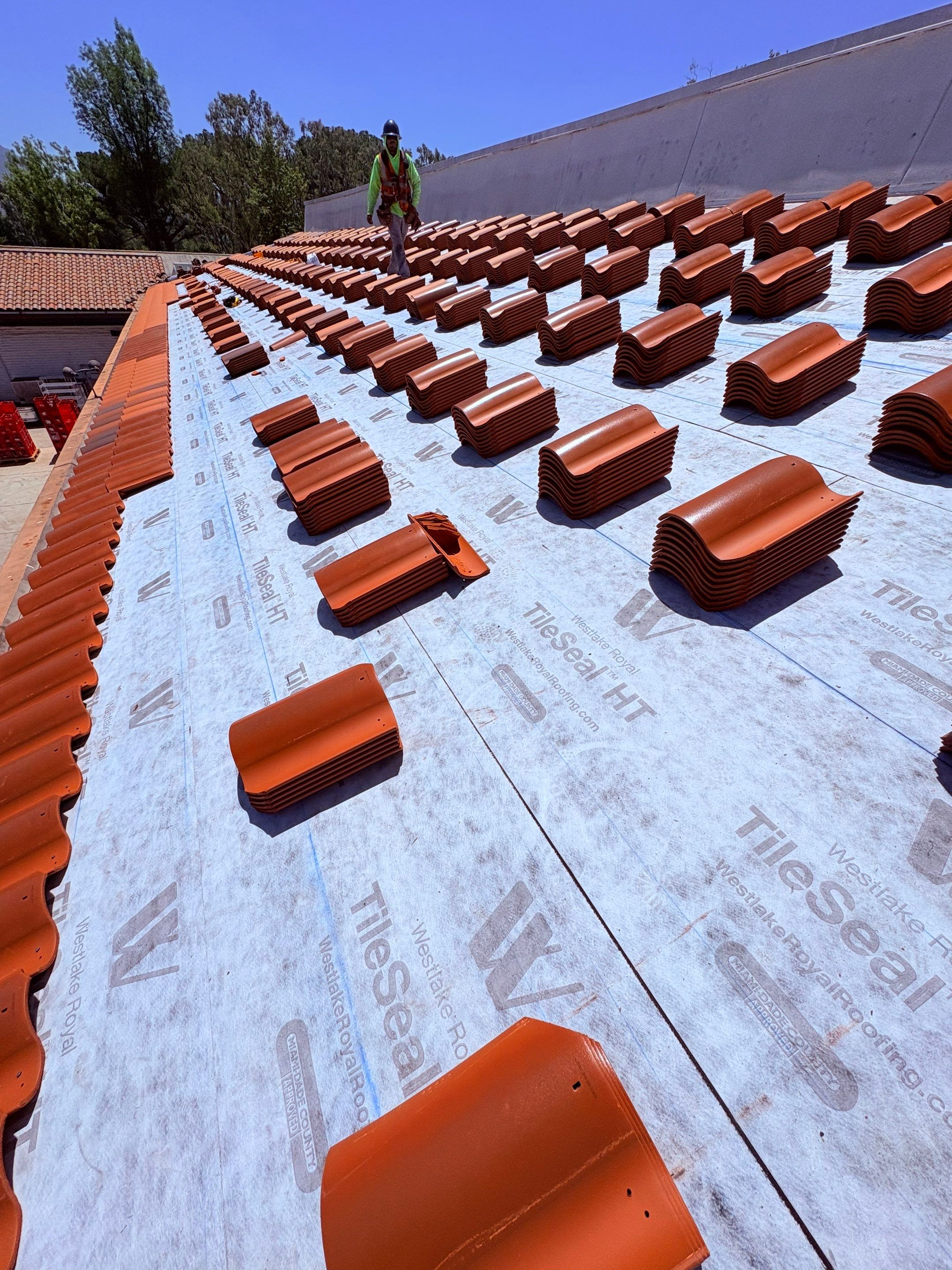 Regency Westlake Shopping Center  by Sanchez Single Ply Roofing