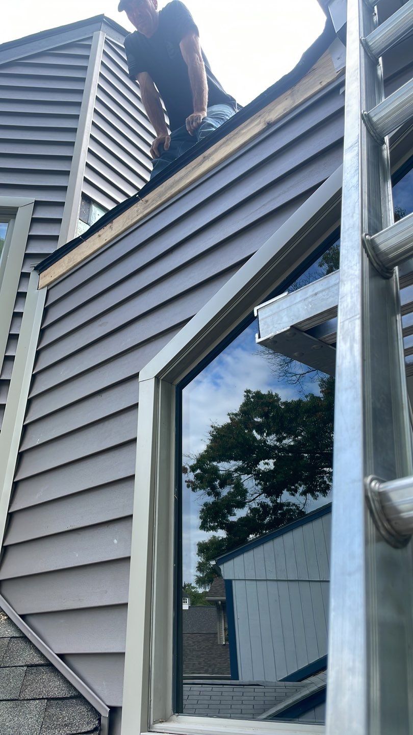 Siding Replacement using Certainteed Monogram D5 by 180 Contractors